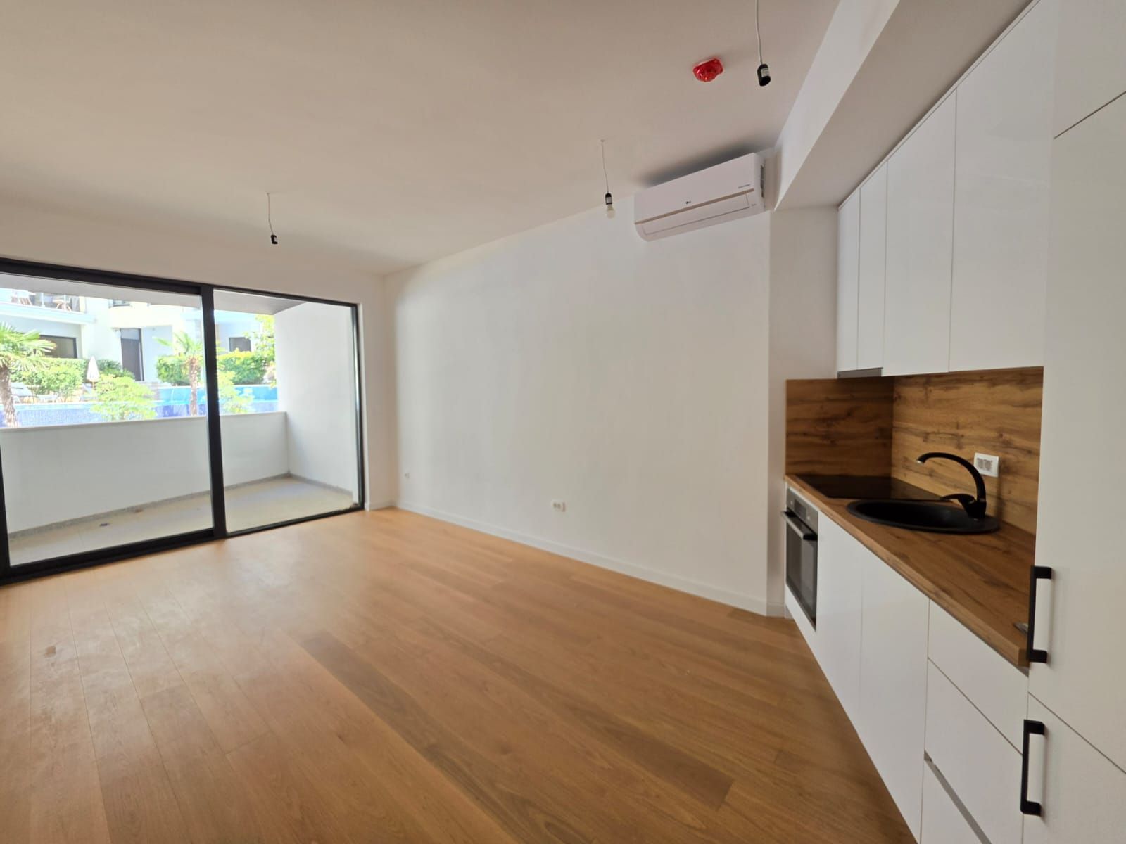 Jednosoban stan 52.84m2 u novom stambenom kompleksu u Becicima. - Amfora Real Estate