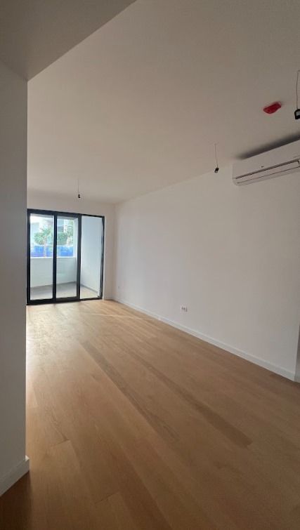 Jednosoban stan 53m2 u novom stambenom kompleksu u Becicima. - Amfora Real Estate