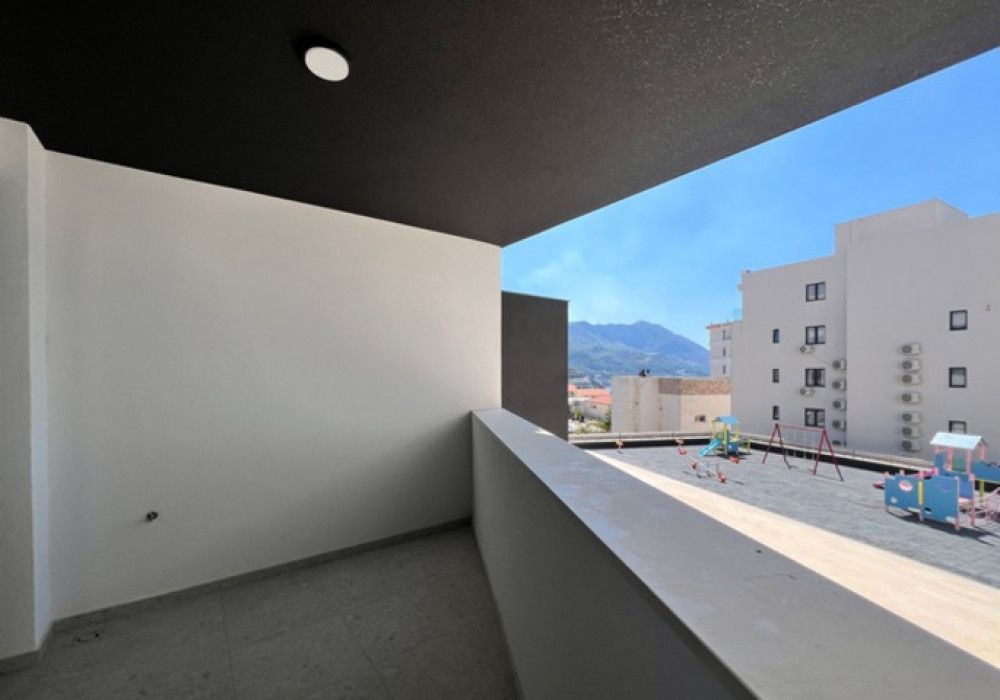 Nov jednosoban opremljen stan 52m2 u novom stambenom kompleksu u Becicima. - Amfora Real Estate