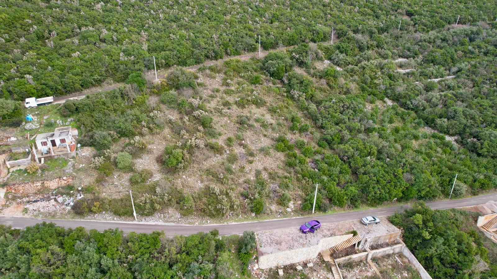 Neurbanizovano zemljiste 900m² sa pogledom na more-Višnjeva, Kotor - Amfora Real Estate