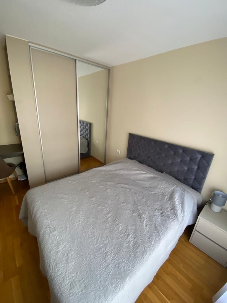 amforaproperty.com/Dvosoban nov moderno opremljen stan 70m2 sa pogledom na more u kompleksu sa bazenom Becici