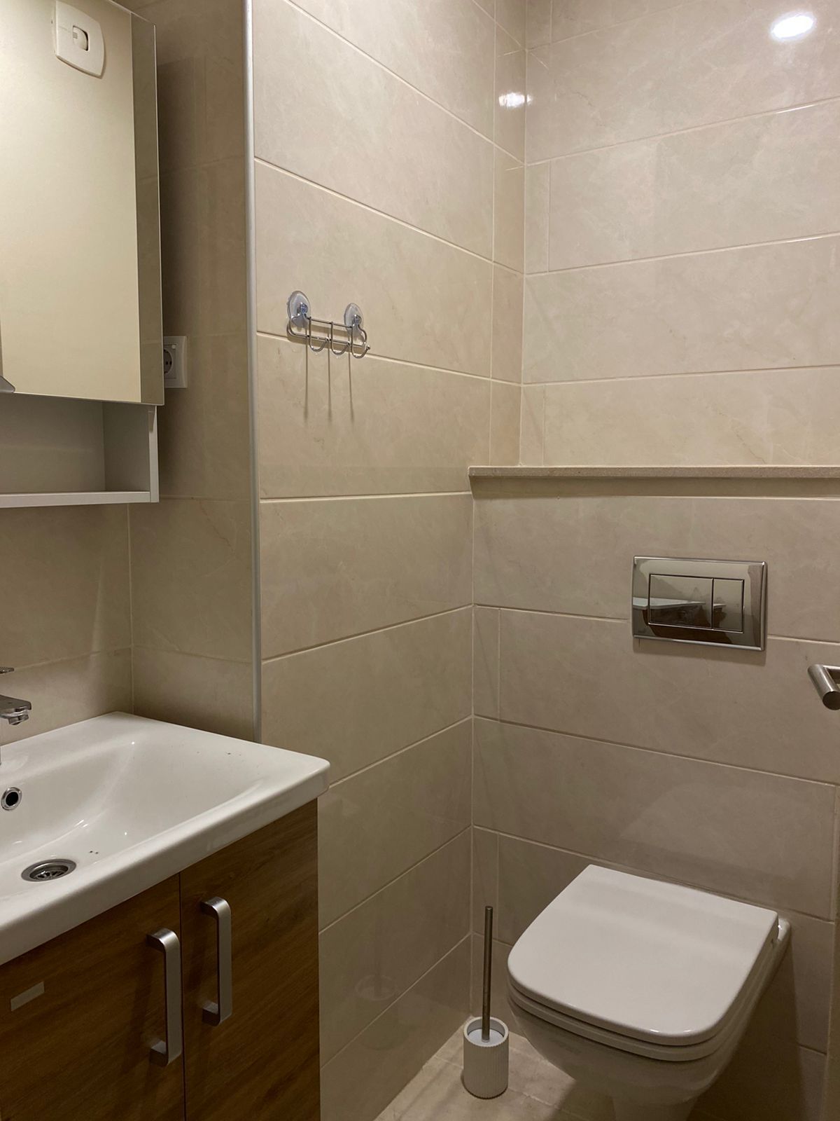 amforaproperty.com/Dvosoban nov moderno opremljen stan 70m2 sa pogledom na more u kompleksu sa bazenom Becici