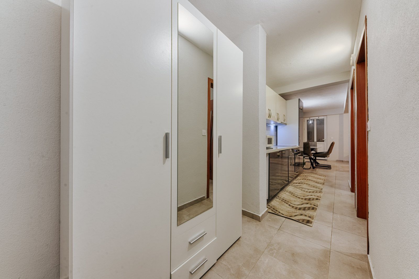 Dvosoban namesten stan 56m2 + 30m2 terase,Podkosljun-Budva - Amfora Real Estate