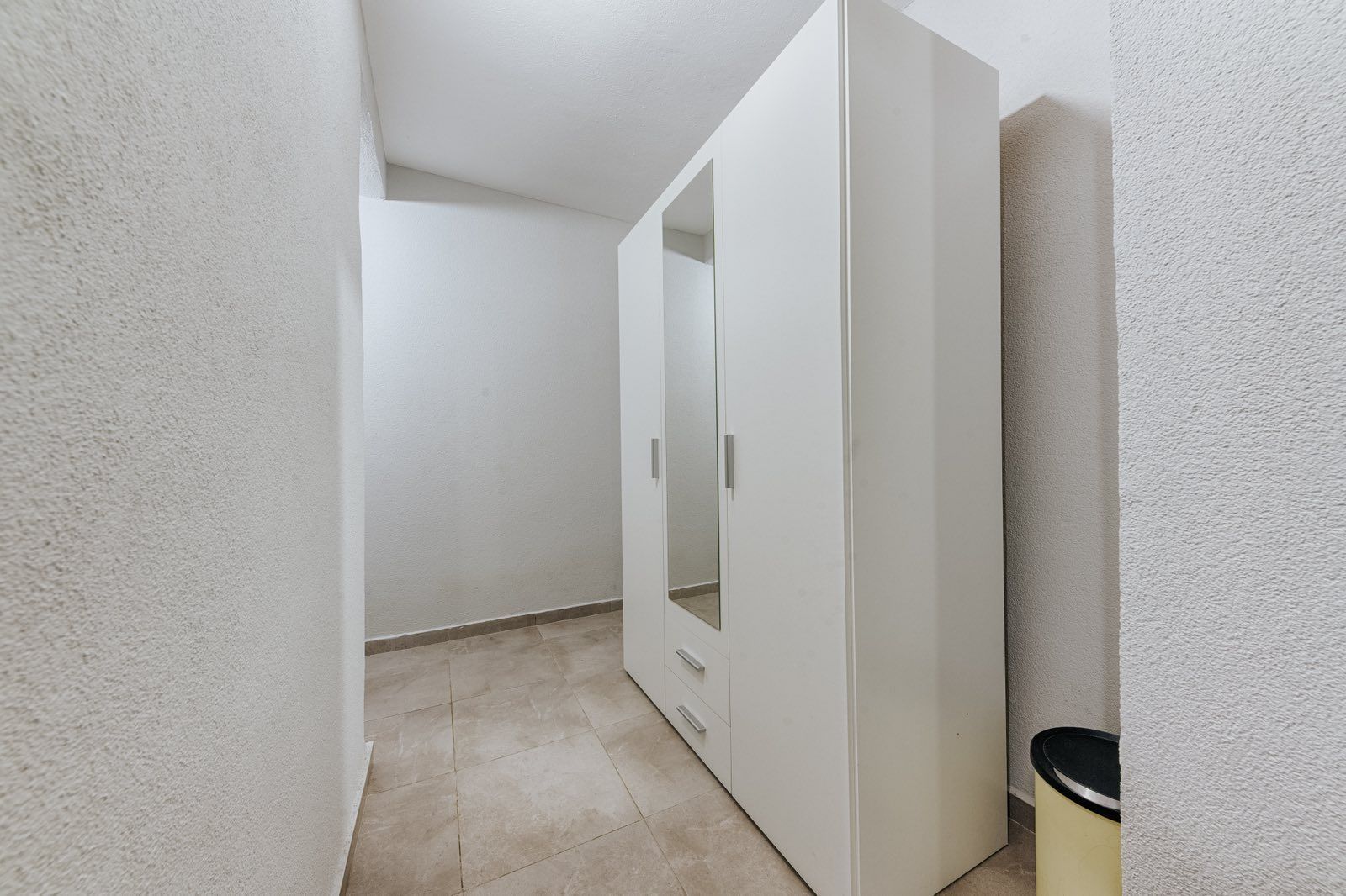 Dvosoban namesten stan 56m2 + 30m2 terase,Podkosljun-Budva - Amfora Real Estate