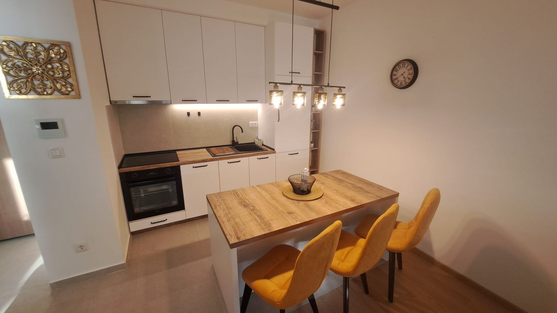 Jednosoban stan 42m2 sa pogledom na more- Becici - Amfora Real Estate