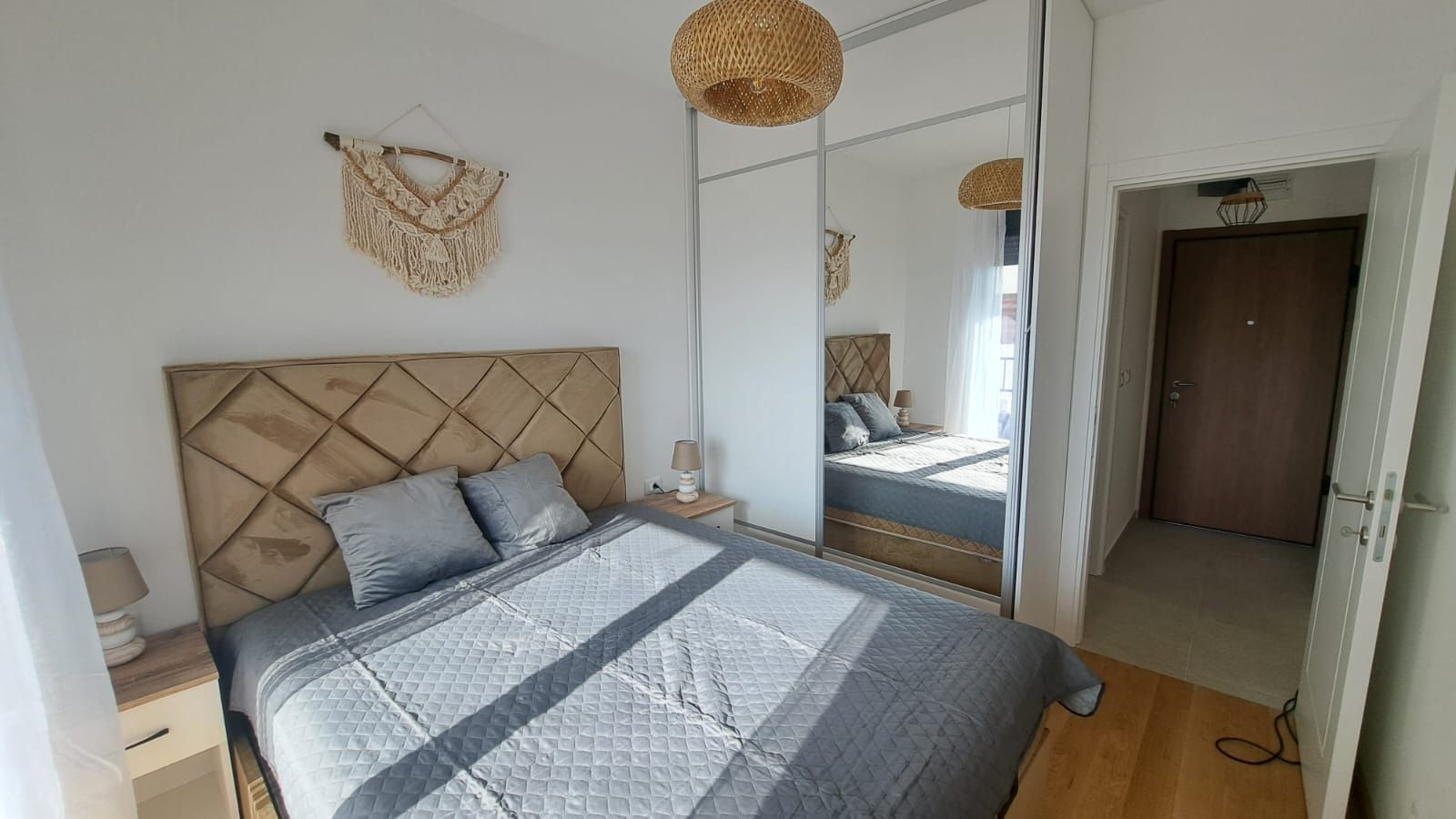 Jednosoban stan 42m2 sa pogledom na more- Becici - Amfora Real Estate