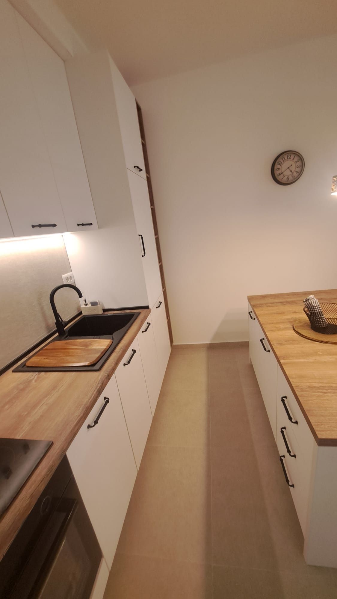 Jednosoban stan 42m2 sa pogledom na more- Becici - Amfora Real Estate