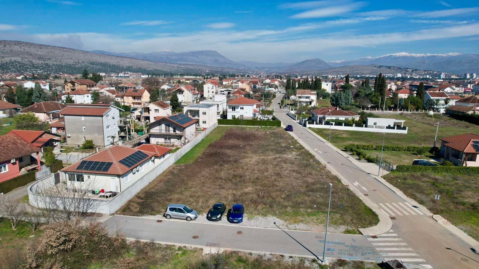 Urbanizovan plac 2122m2 na atraktivnoj lokaciji-Podgorica,Gornja Gorica - Amfora Real Estate