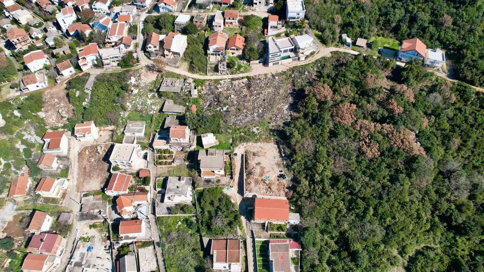 Urbanizovan plac 564m2 sa pogledom na more-Utjeha,Bar - Amfora Real Estate