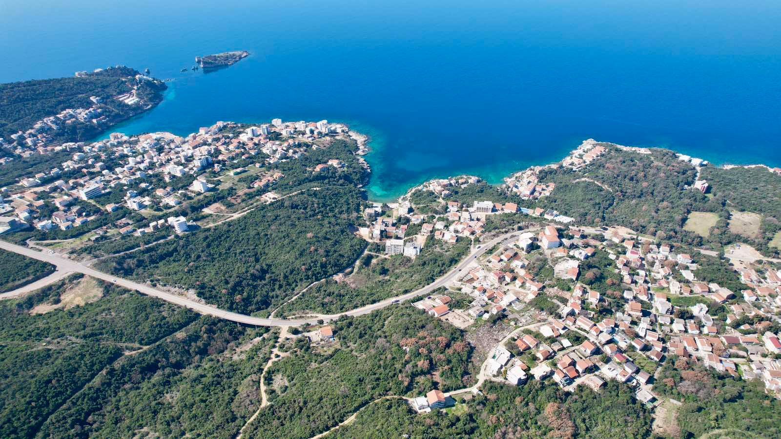 Urbanizovan plac 564m2 sa pogledom na more-Utjeha,Bar - Amfora Real Estate