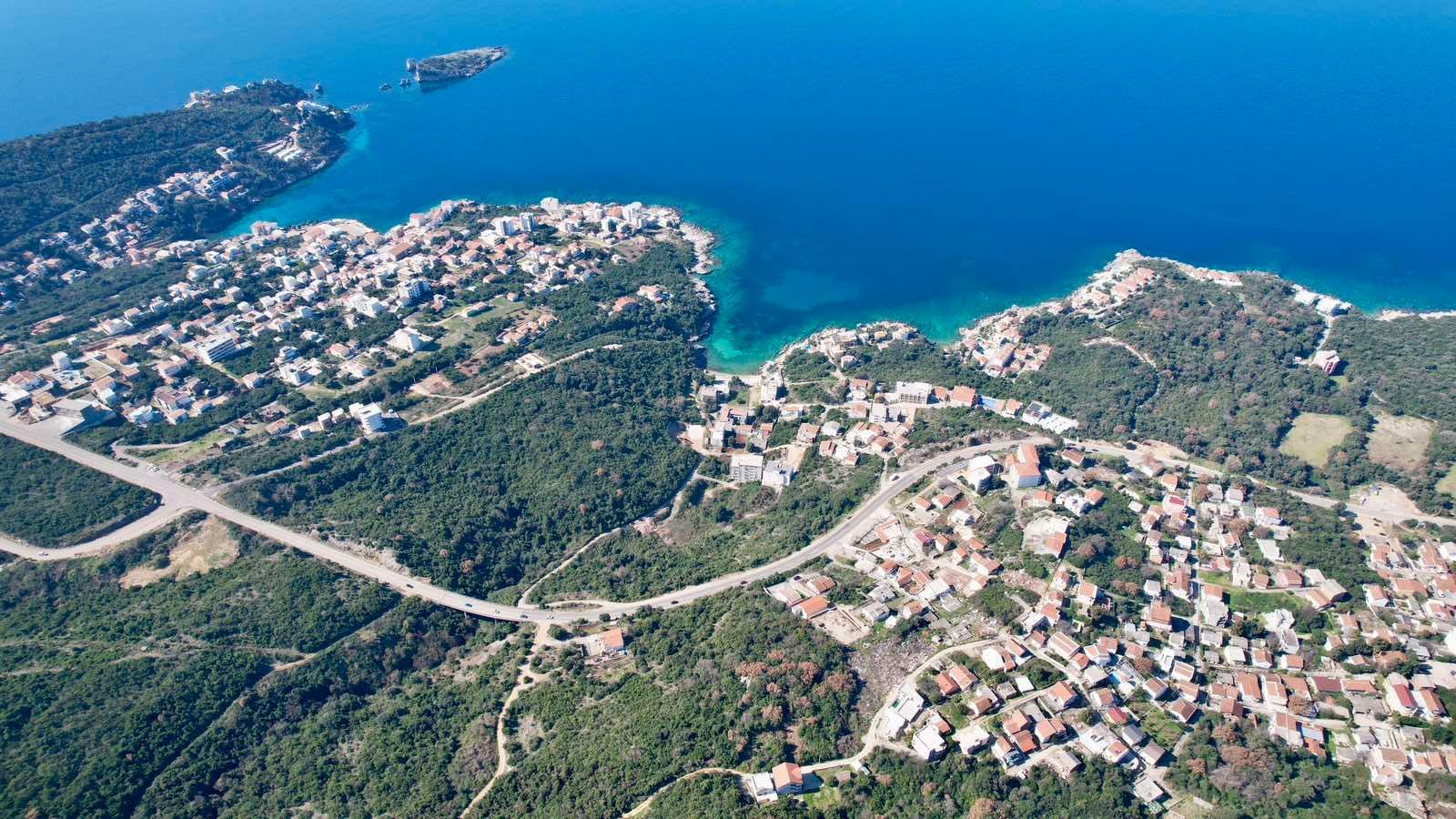 Urbanizovan plac 564m2 sa pogledom na more-Utjeha,Bar - Amfora Real Estate