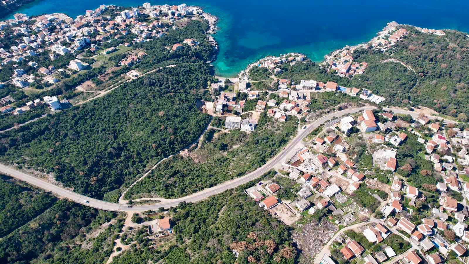 Urbanizovan plac 564m2 sa pogledom na more-Utjeha,Bar - Amfora Real Estate