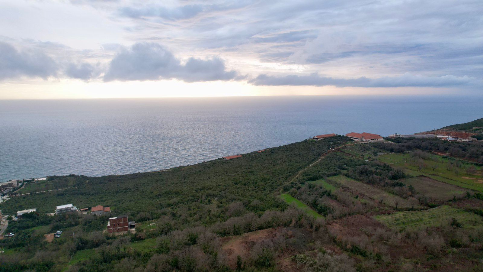 Urbanizovano zemljište 487m² sa pogledom na more – Krimovica, Kotor - Amfora Real Estate