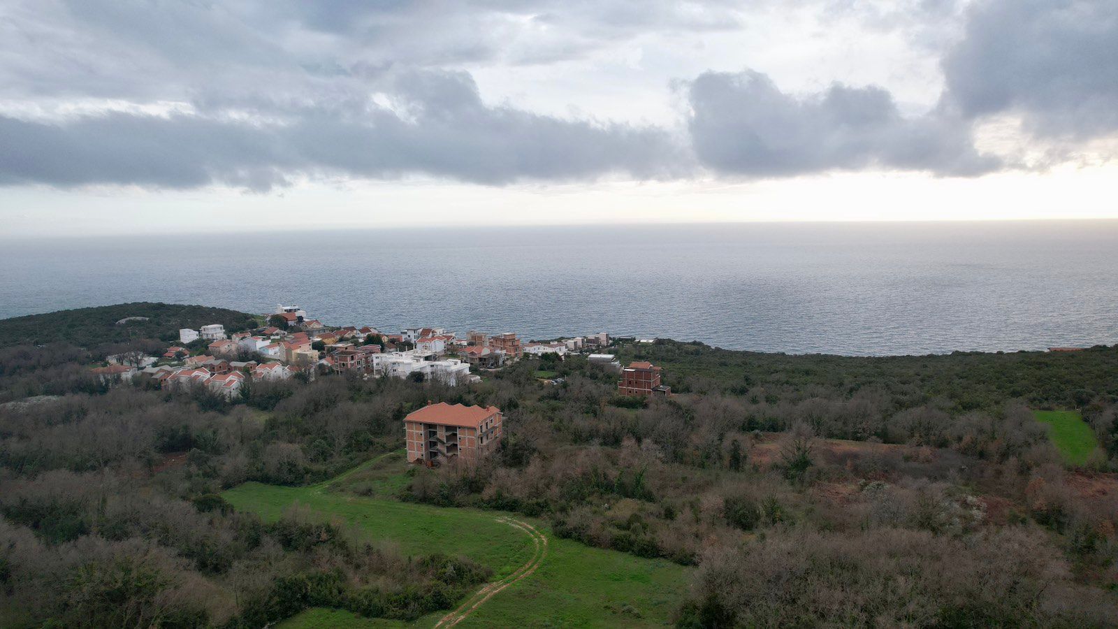 Urbanizovano zemljište 487m² sa pogledom na more – Krimovica, Kotor - Amfora Real Estate