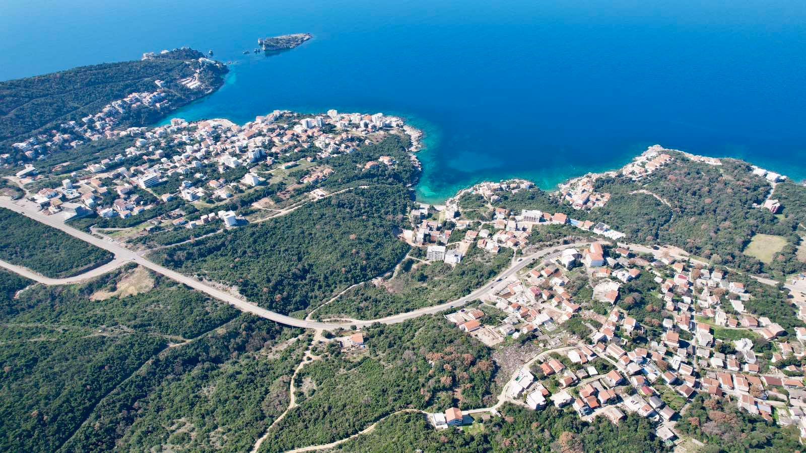 Urbanizovan plac 476m2 sa pogledom na more-Utjeha,Bar - Amfora Real Estate