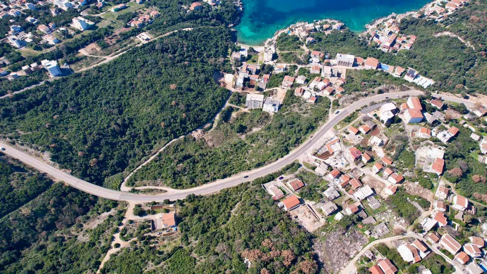 Urbanizovan plac 495m2 sa pogledom na more-Utjeha,Bar - Amfora Real Estate