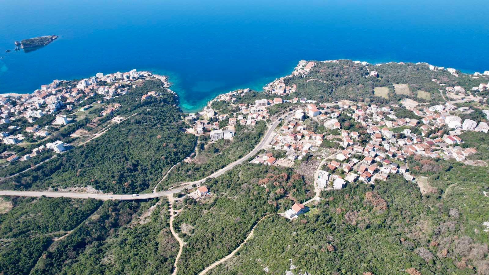 Urbanizovan plac 495m2 sa pogledom na more-Utjeha,Bar - Amfora Real Estate