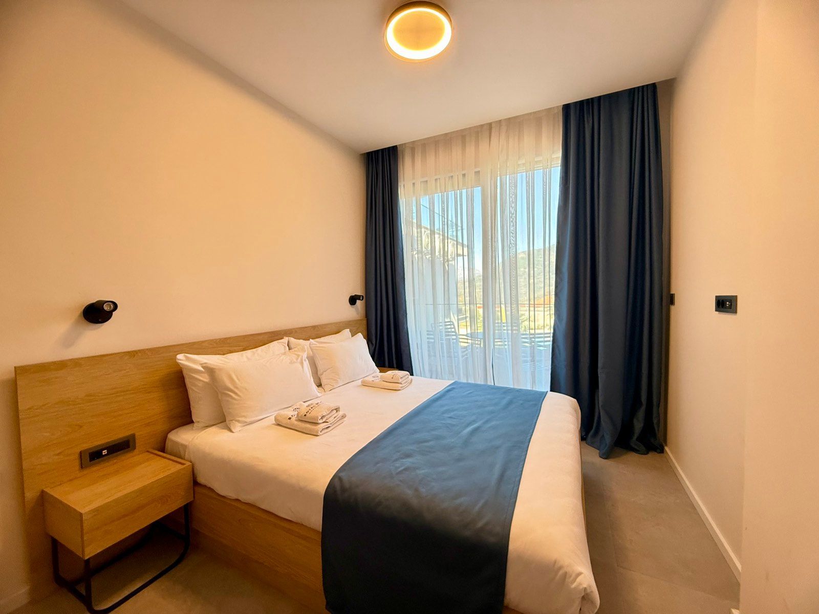 amforaproperty.com/Luksuzan trosoban stan 79.7 u prestižnom kompleksu sa bazenom-Kavač, Kotor