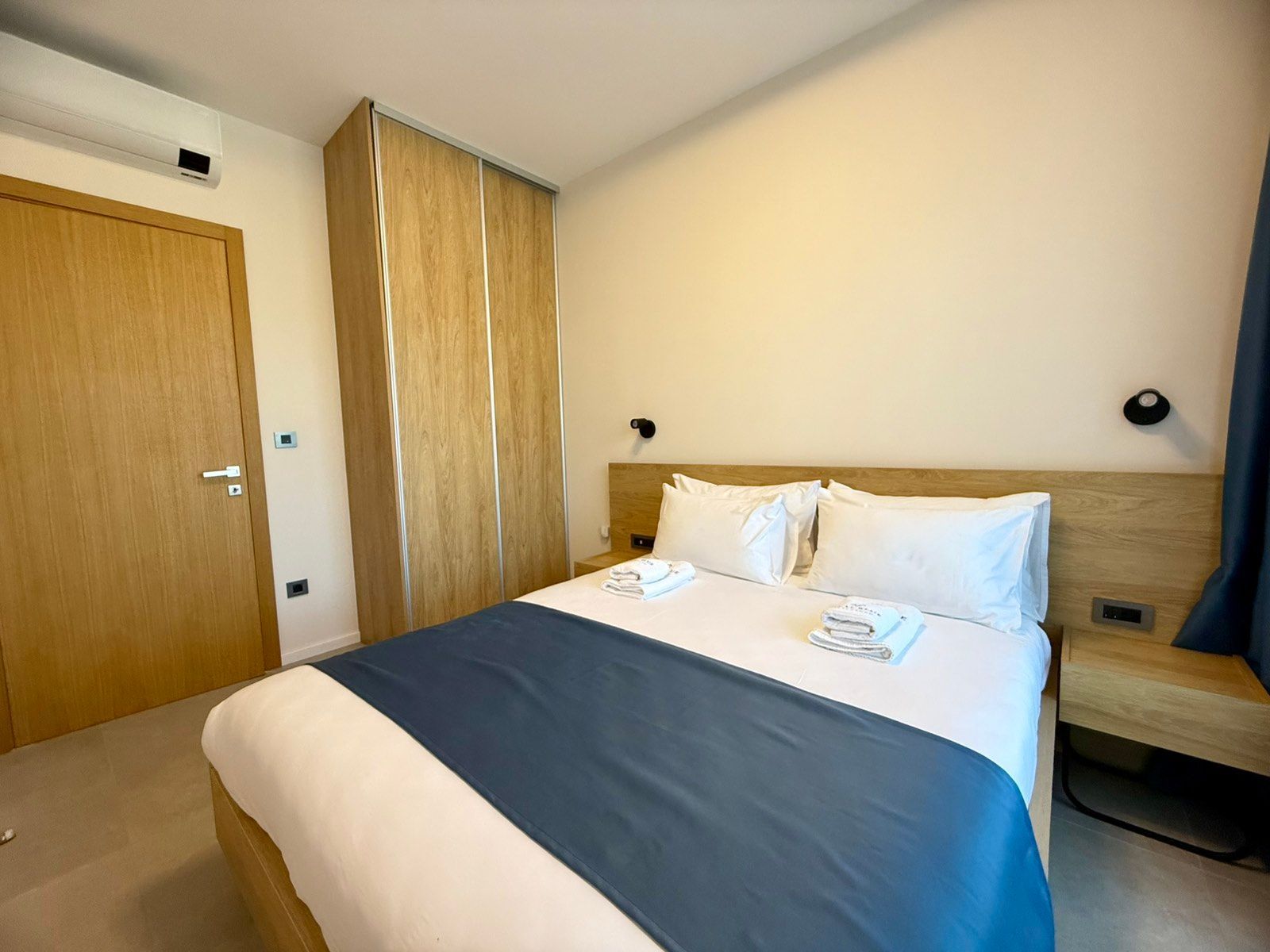 amforaproperty.com/Luksuzan trosoban stan 79.7 u prestižnom kompleksu sa bazenom-Kavač, Kotor