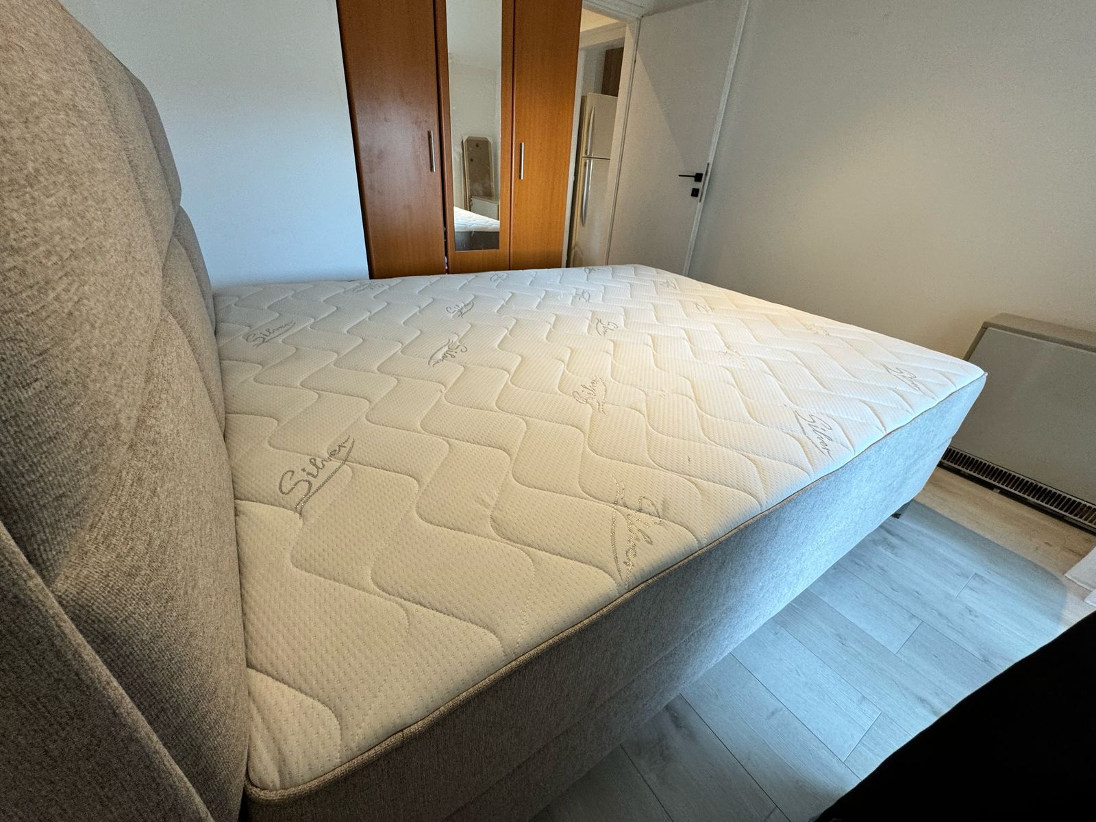 amforaproperty.com/Moderno opremljen jednosoban stan 34m2 + 20m2 terase,Budva-Lazi