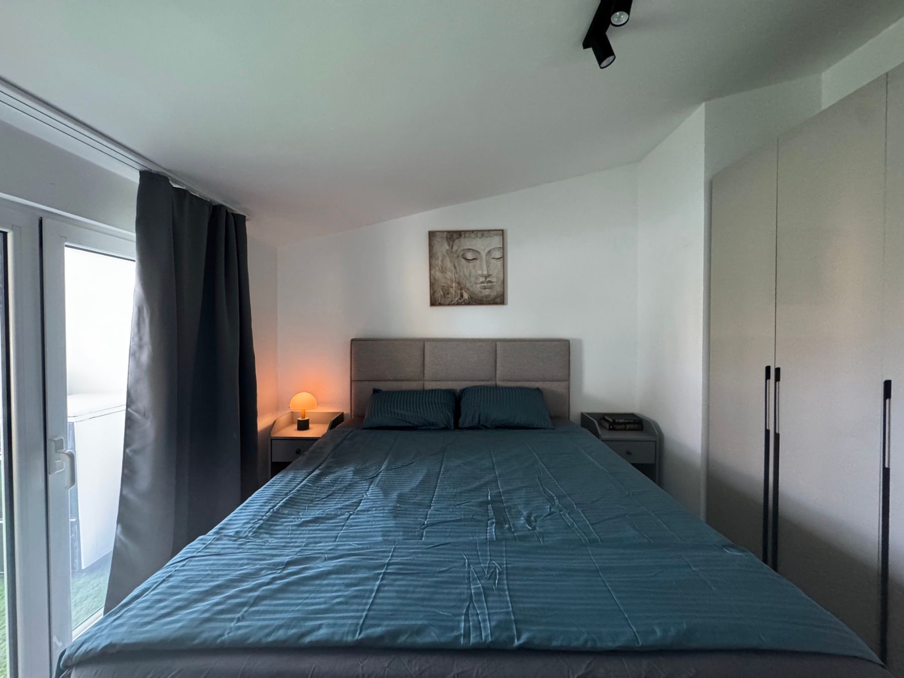 amforaproperty.com/Moderno opremljen jednosoban stan 34m2 + 20m2 terase,Budva-Lazi
