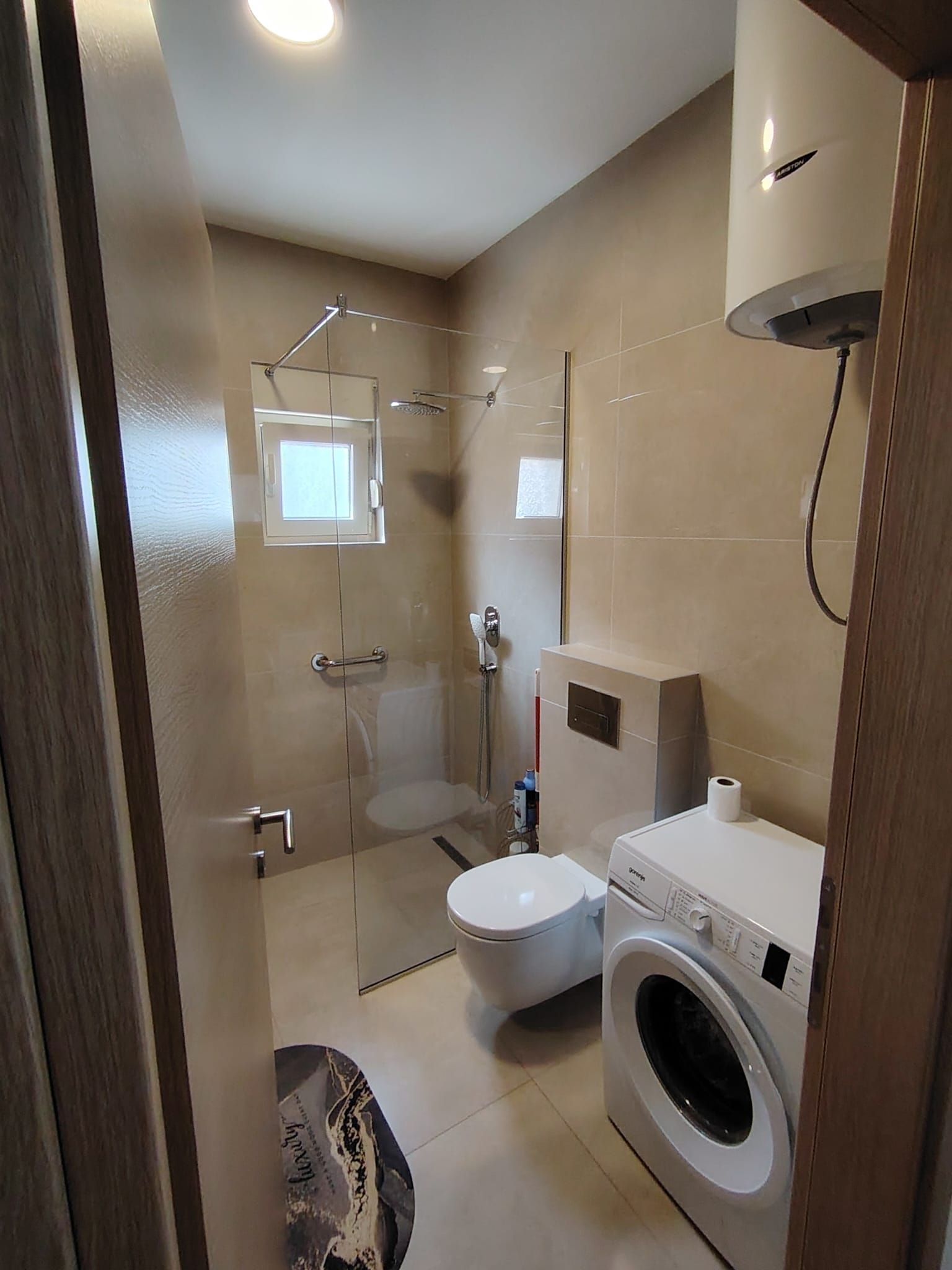 Jednosoban moderno opremljen stan 42m2 u Budvi (NA DUZI PERIOD) - Amfora Real Estate