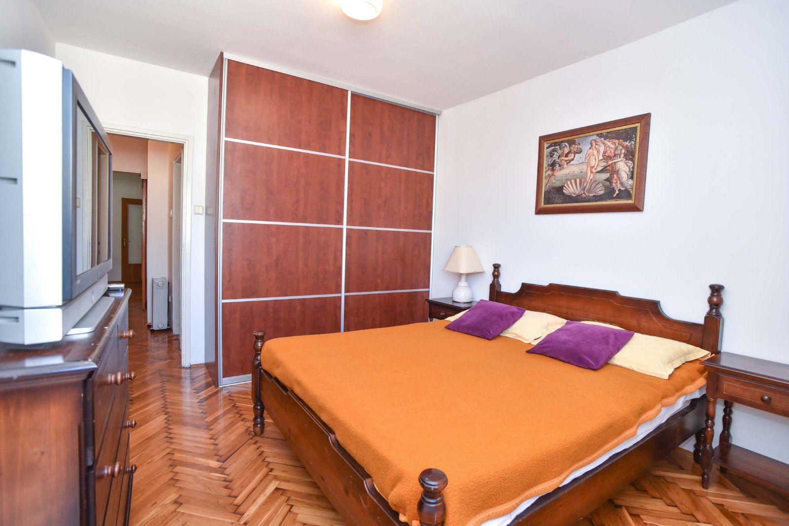 amforaproperty.com/Trosoban stan sa pogledom na more. Dubovica Lux, Budva (na duzi period)