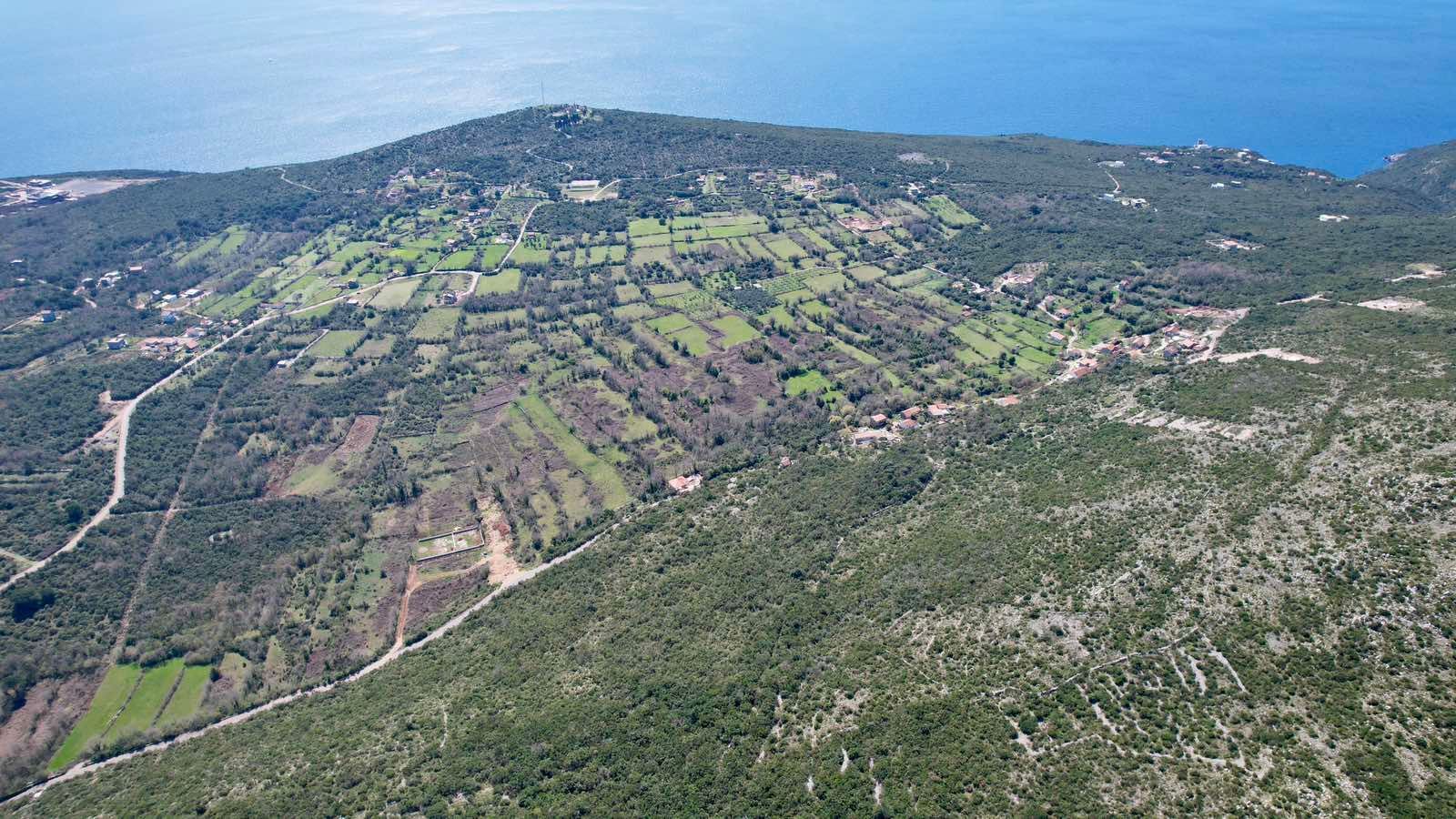 amforaproperty.com/Urbanizovan plac 5230m² – Zagora, Kotor