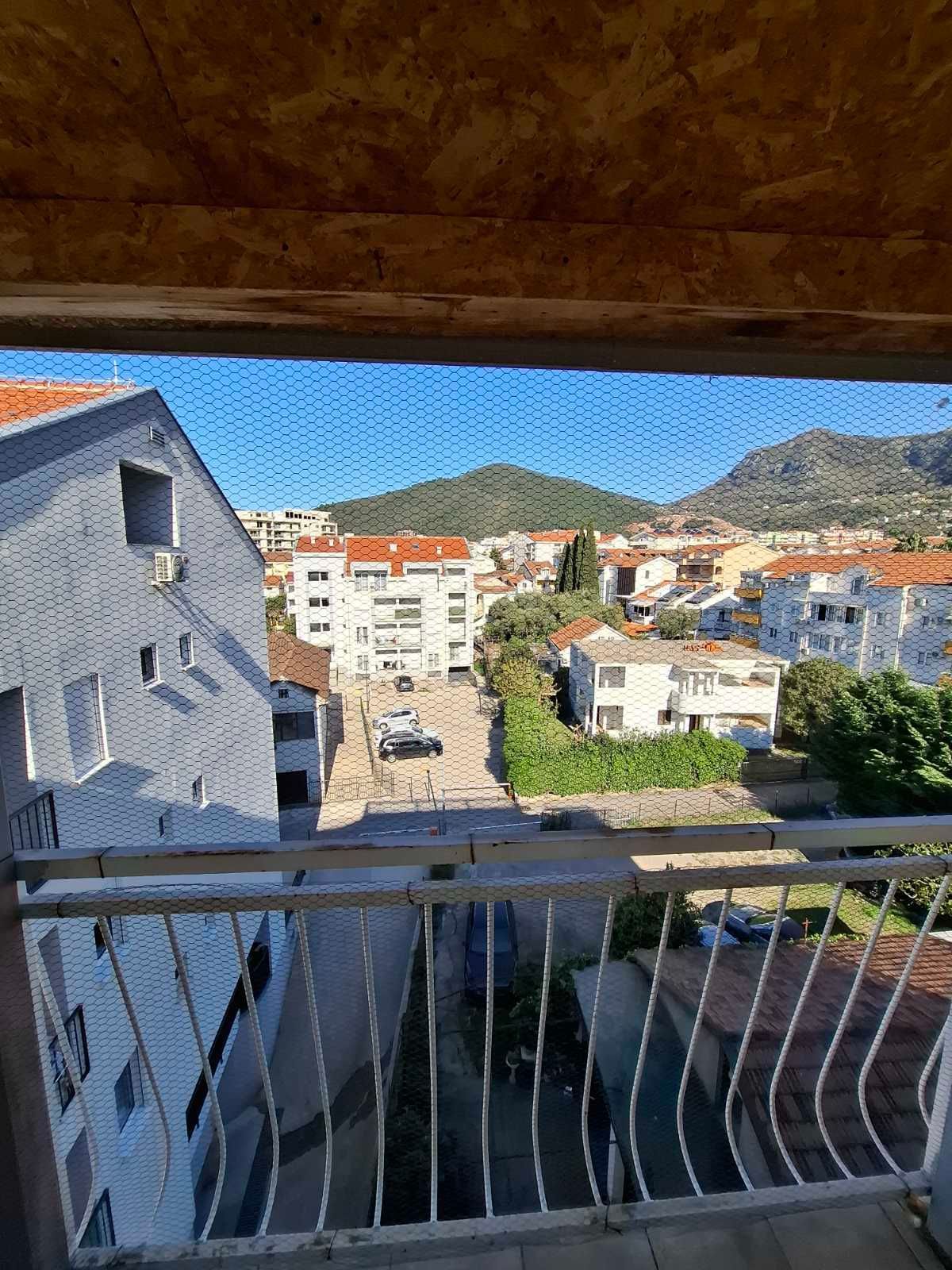 amforaproperty.com/Jednosoban stan na fantastičnoj lokaciji, Adok-Budva (Na duži period)