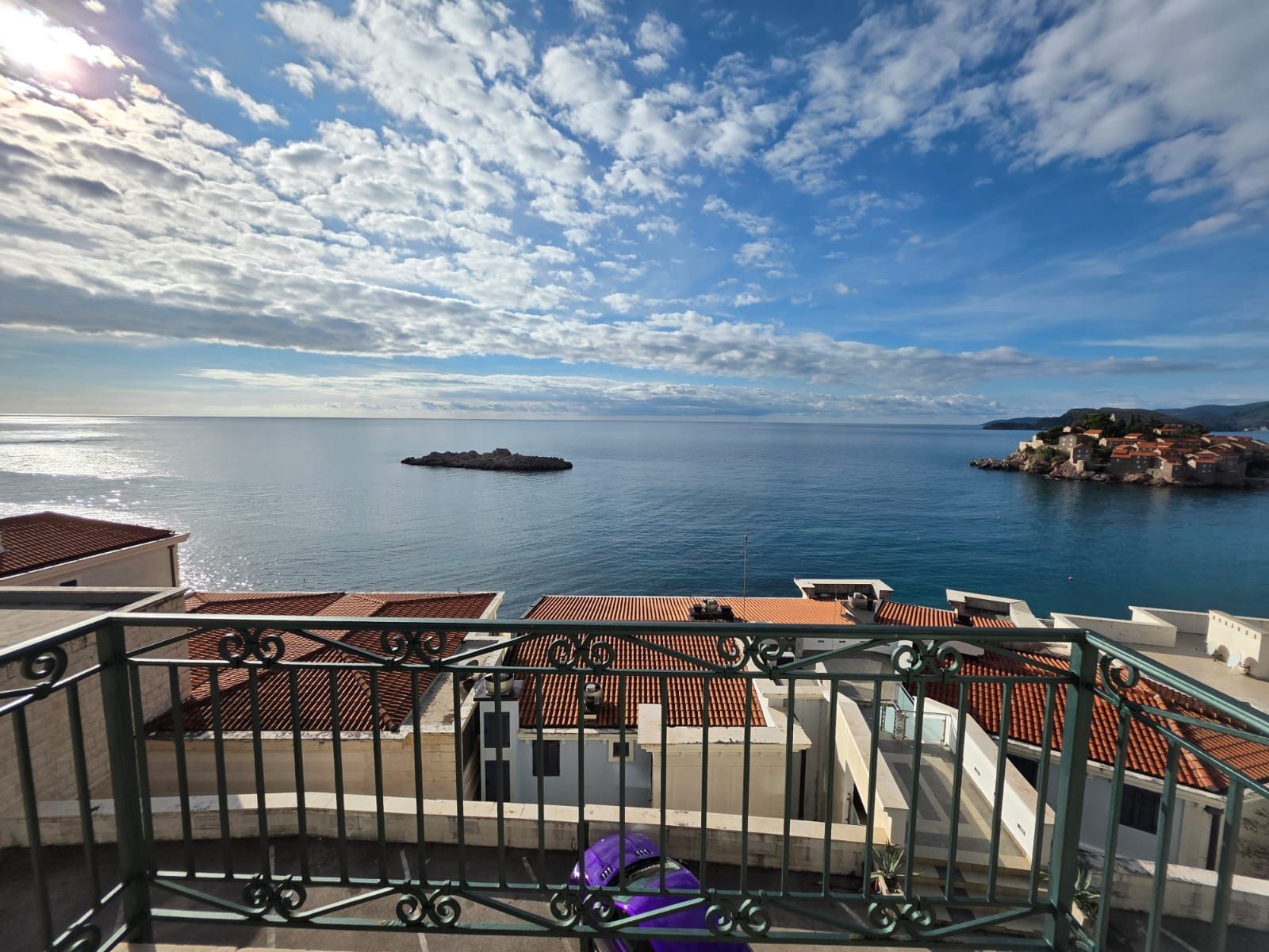 Luksuzni hotel sa spa centrom, restoranom i brojnim sadržajem na prodaju-Sveti Stefan, Crna Gora - Amfora Real Estate