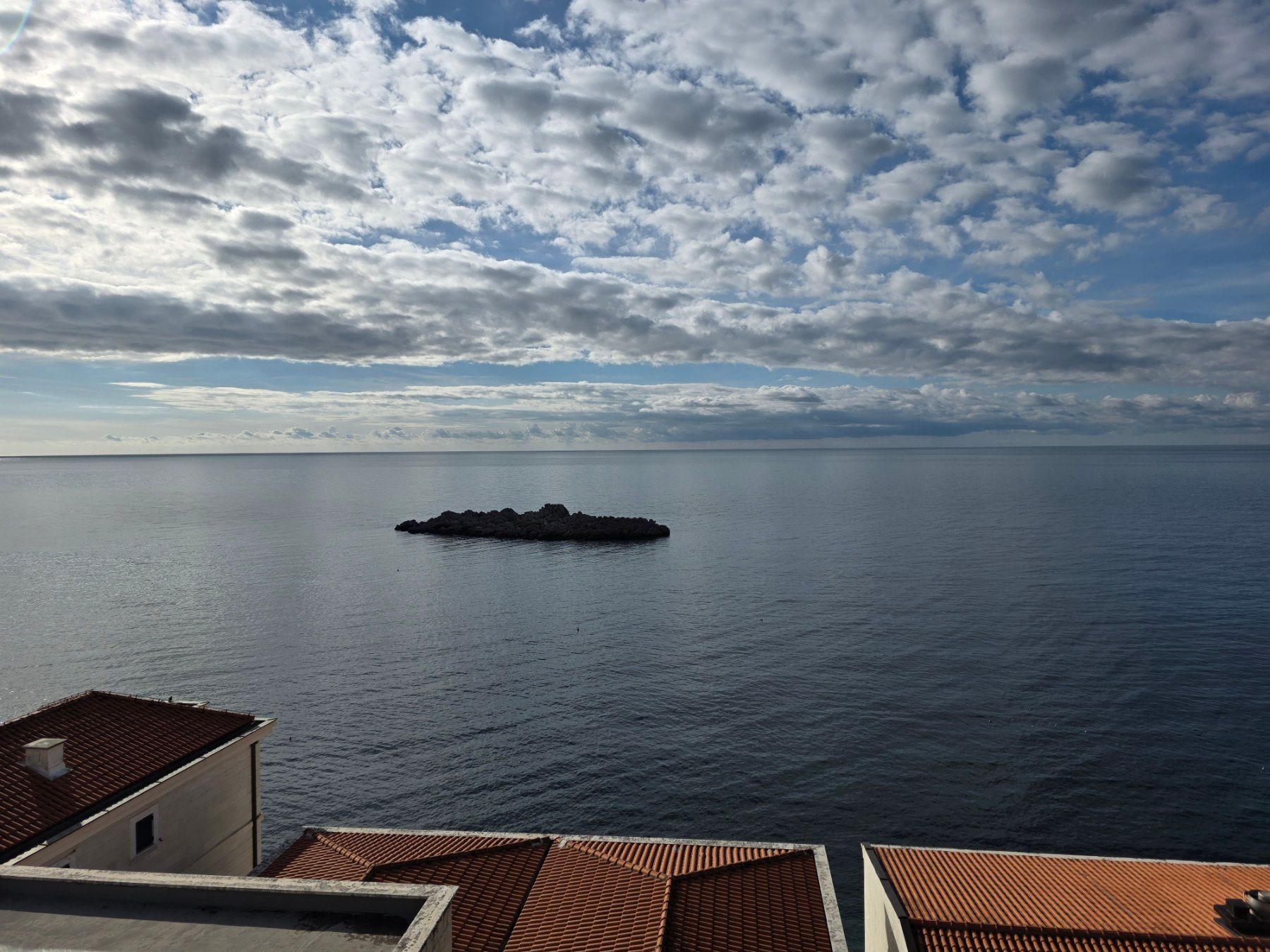 Luksuzni hotel sa spa centrom, restoranom i brojnim sadržajem na prodaju-Sveti Stefan, Crna Gora - Amfora Real Estate