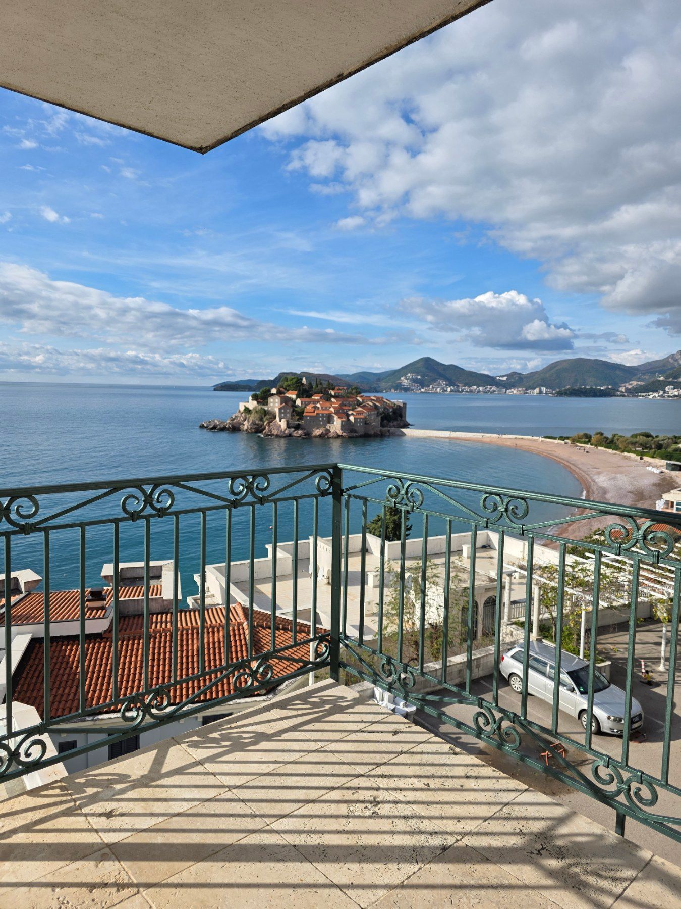 Luksuzni hotel sa spa centrom, restoranom i brojnim sadržajem na prodaju-Sveti Stefan, Crna Gora - Amfora Real Estate