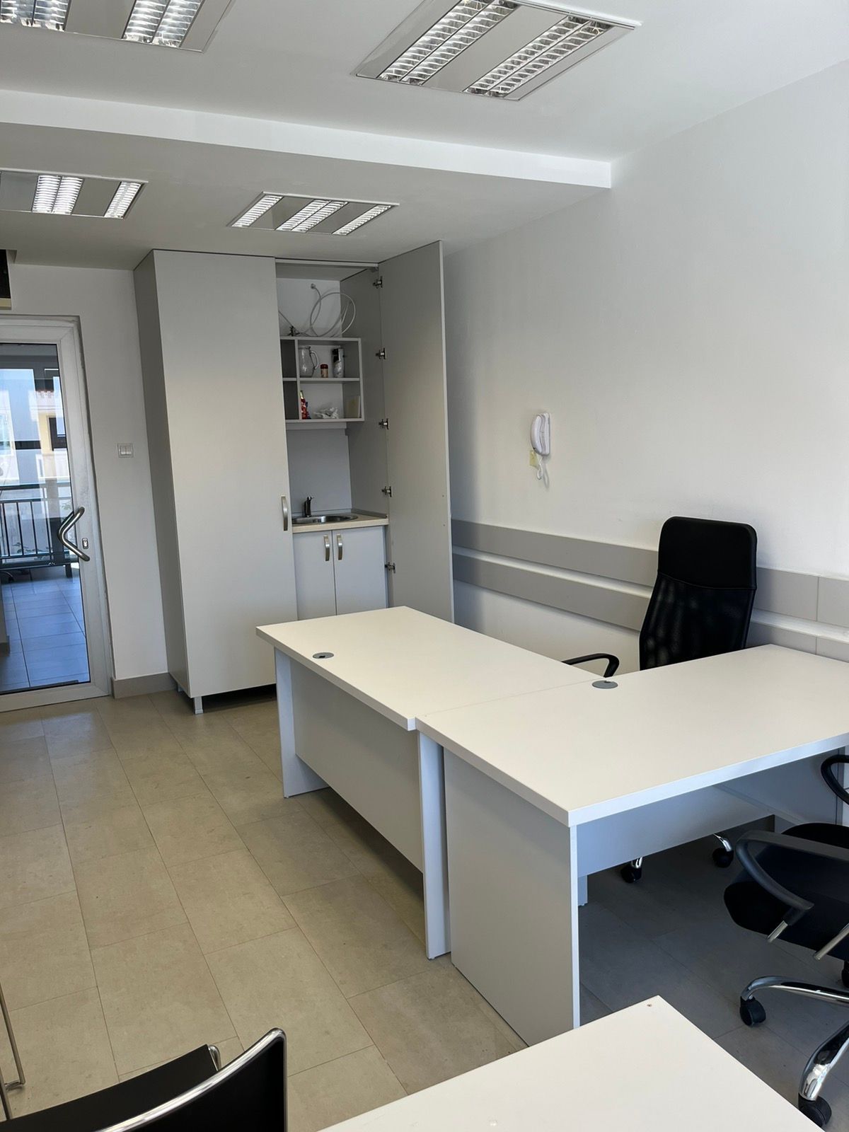 amforaproperty.com/Poslovni prostor Mainski put, Budva, 53 m² (NA DUZI PERIOD)
