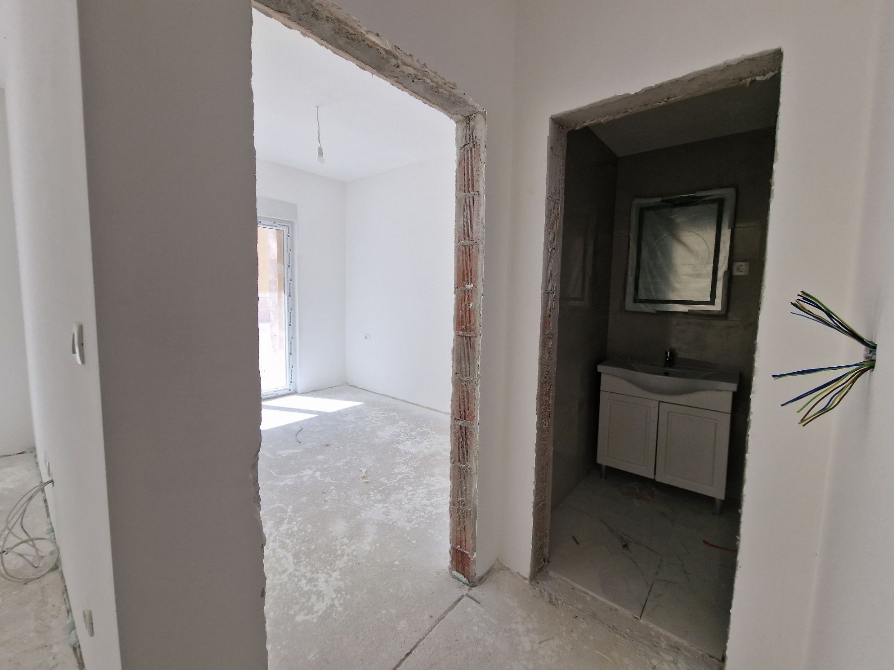 amforaproperty.com/Jednosoban Stan 44m² u Novoj Zgradi u Bečićima