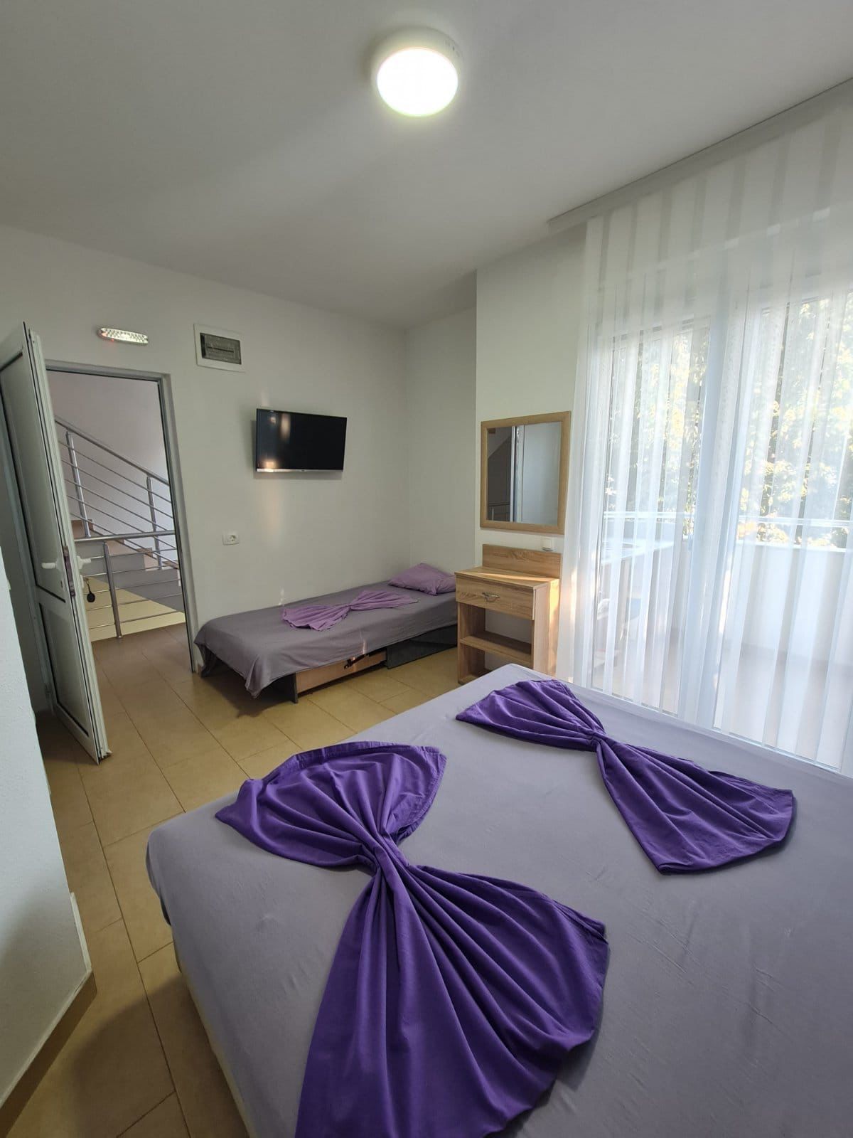 amforaproperty.com/Kompletno opremljen apartmanski objekat 920 m² sa apartmanima i restoranom – Donji Štoj, Ulcinj