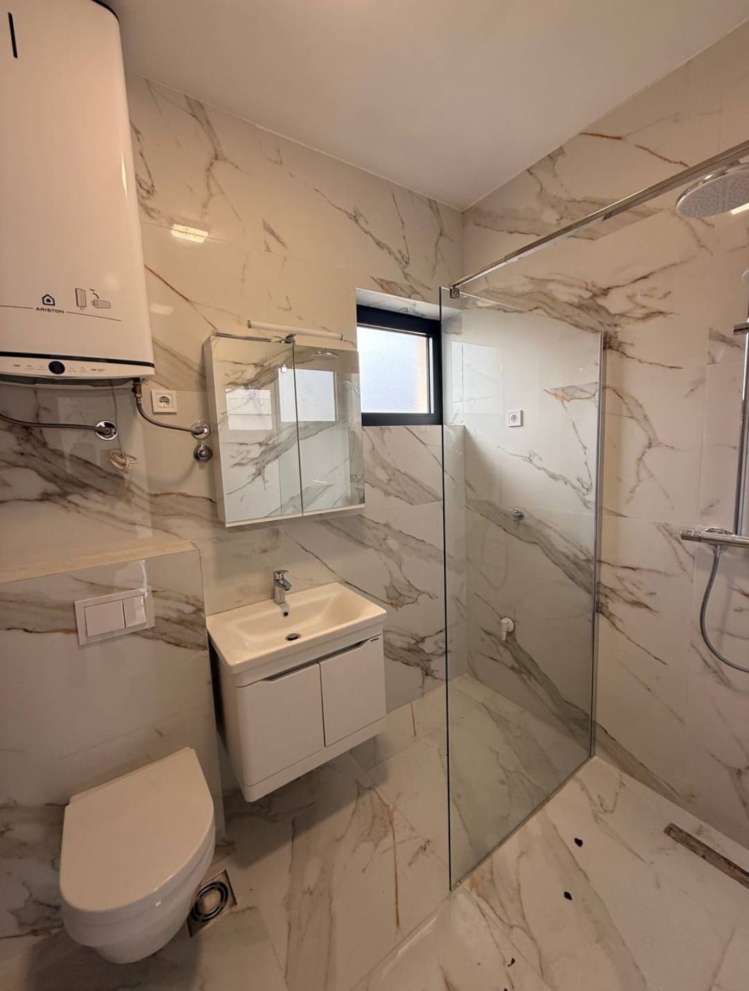 amforaproperty.com/Jednosobni stanovi u novogradnji na 150 metara od mora – Bonići, Tivat