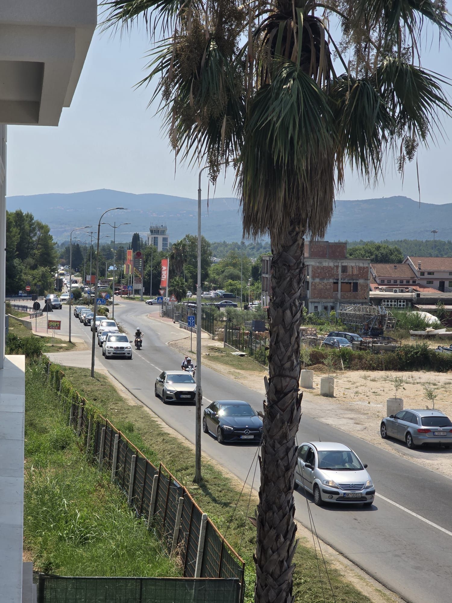 amforaproperty.com/Dvosoban stan od 70 m² sa garaznim mestom u novoj zgradi na atraktivnoj lokaciji u Tivtu, Mrčevac