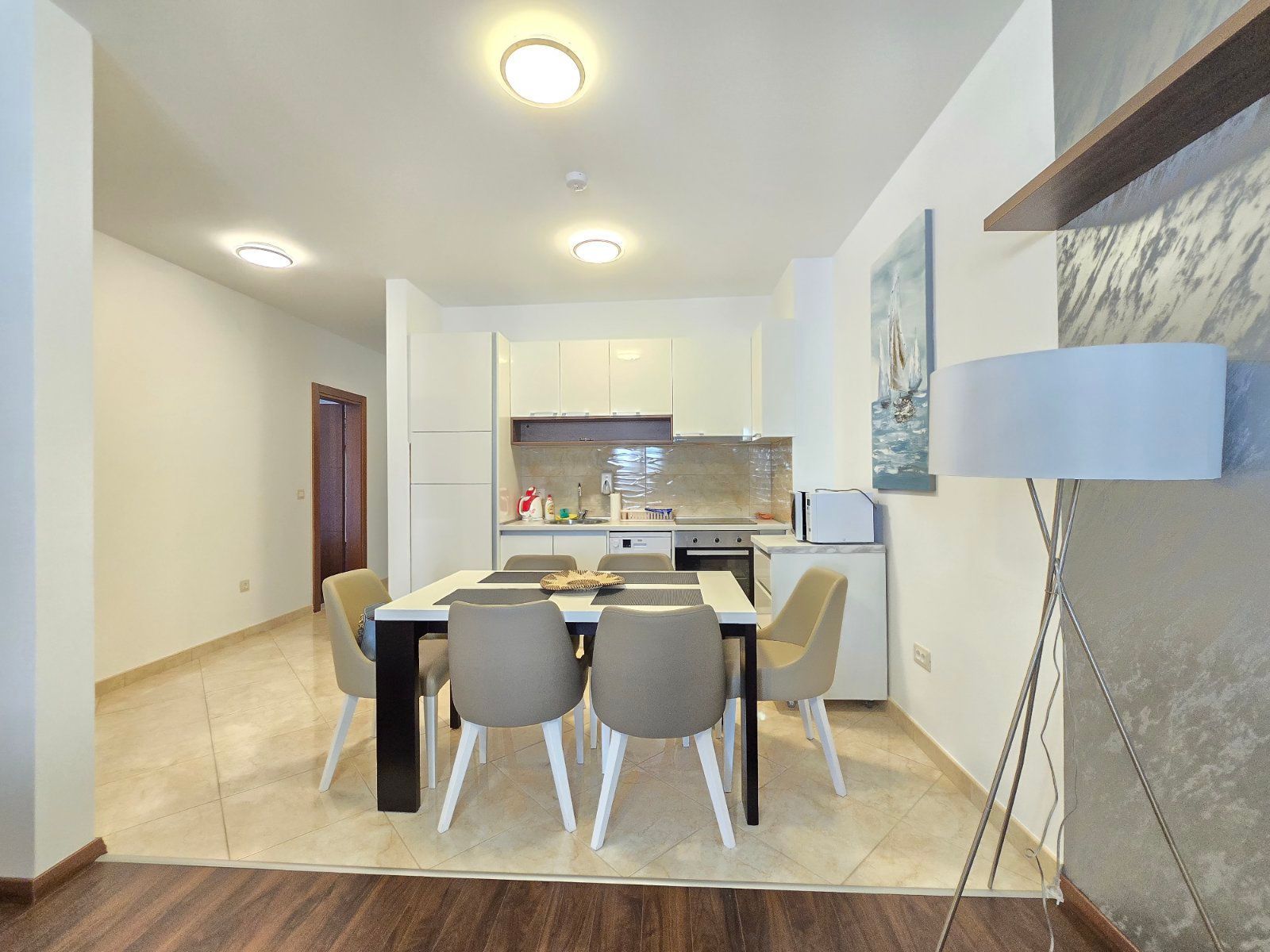 amforaproperty.com/Trosoban Stan 93m2 sa Pogledom na More-Anatolia Bečići