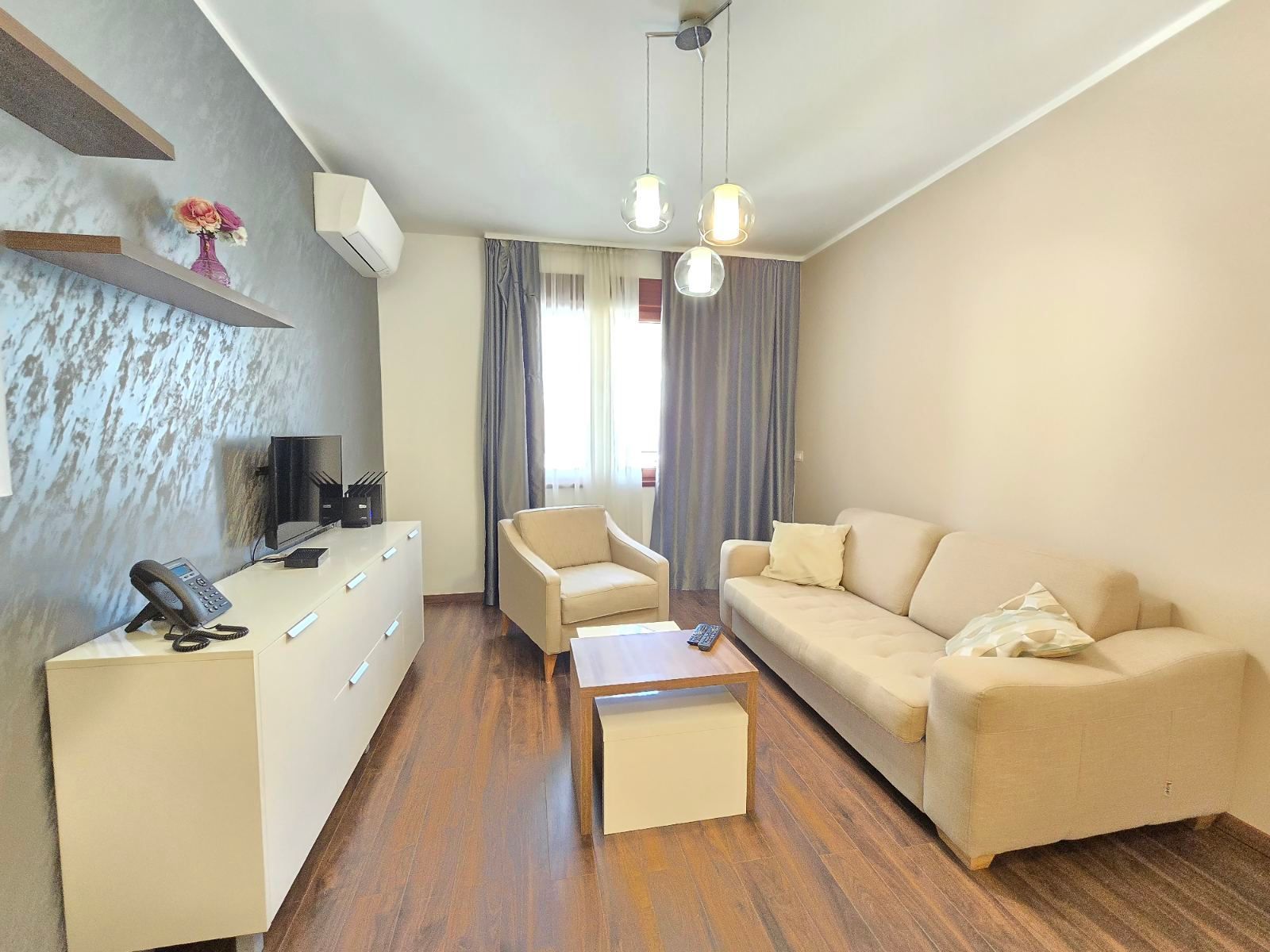 amforaproperty.com/Trosoban Stan 93m2 sa Pogledom na More-Anatolia Bečići