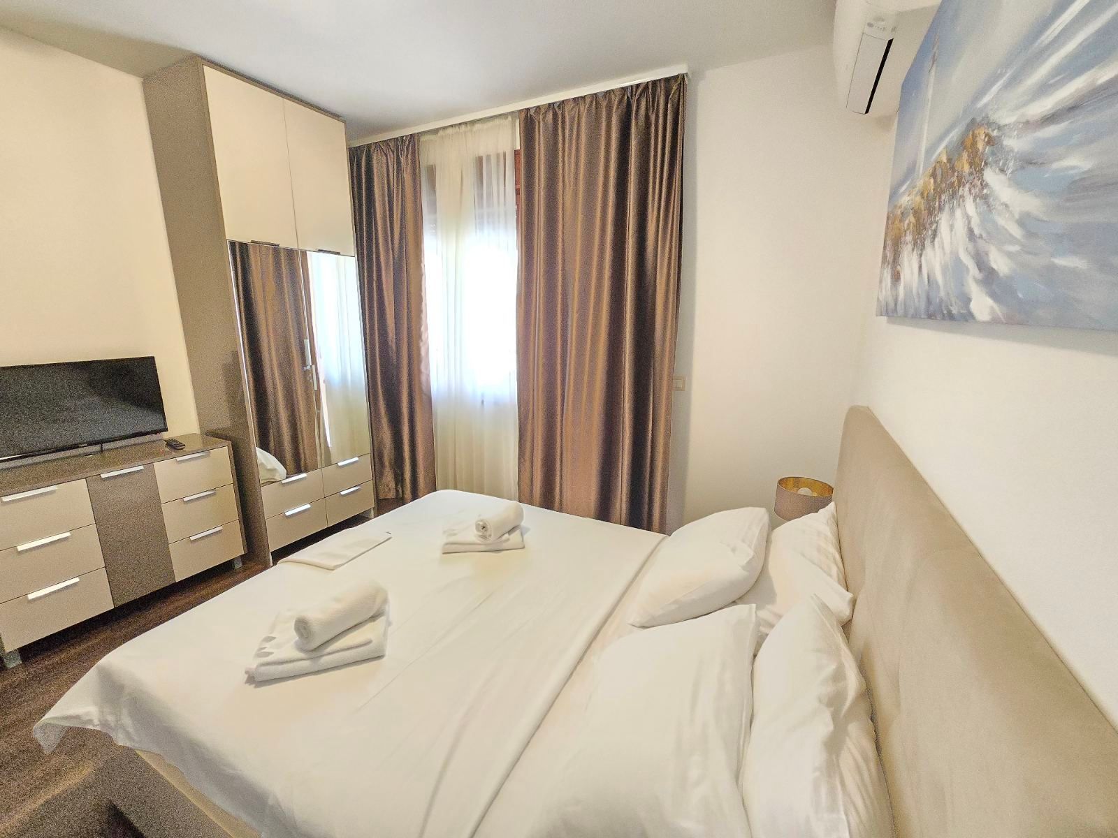 amforaproperty.com/Trosoban Stan 93m2 sa Pogledom na More-Anatolia Bečići