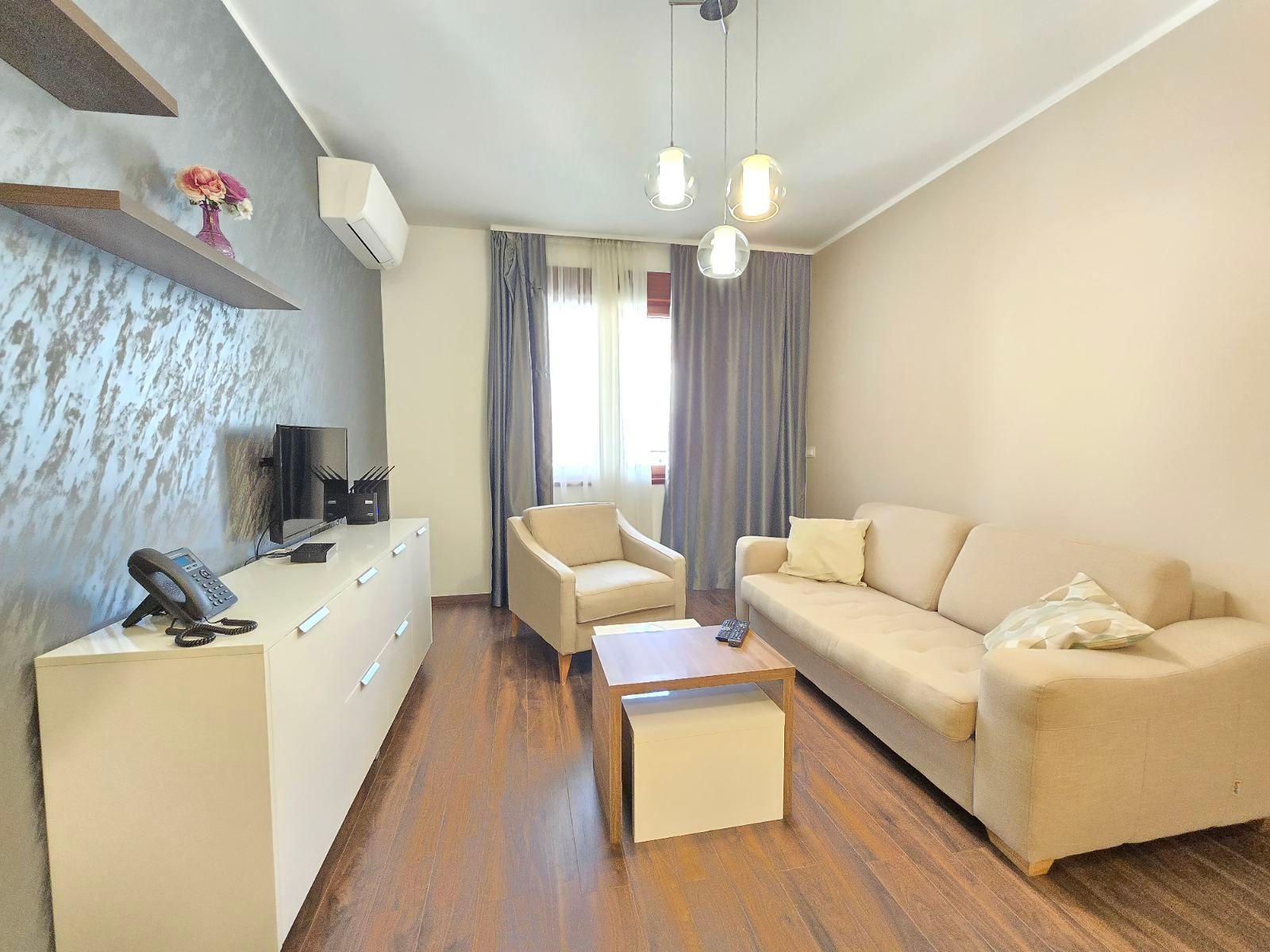 amforaproperty.com/Trosoban Stan 93m2 sa Pogledom na More-Anatolia Bečići