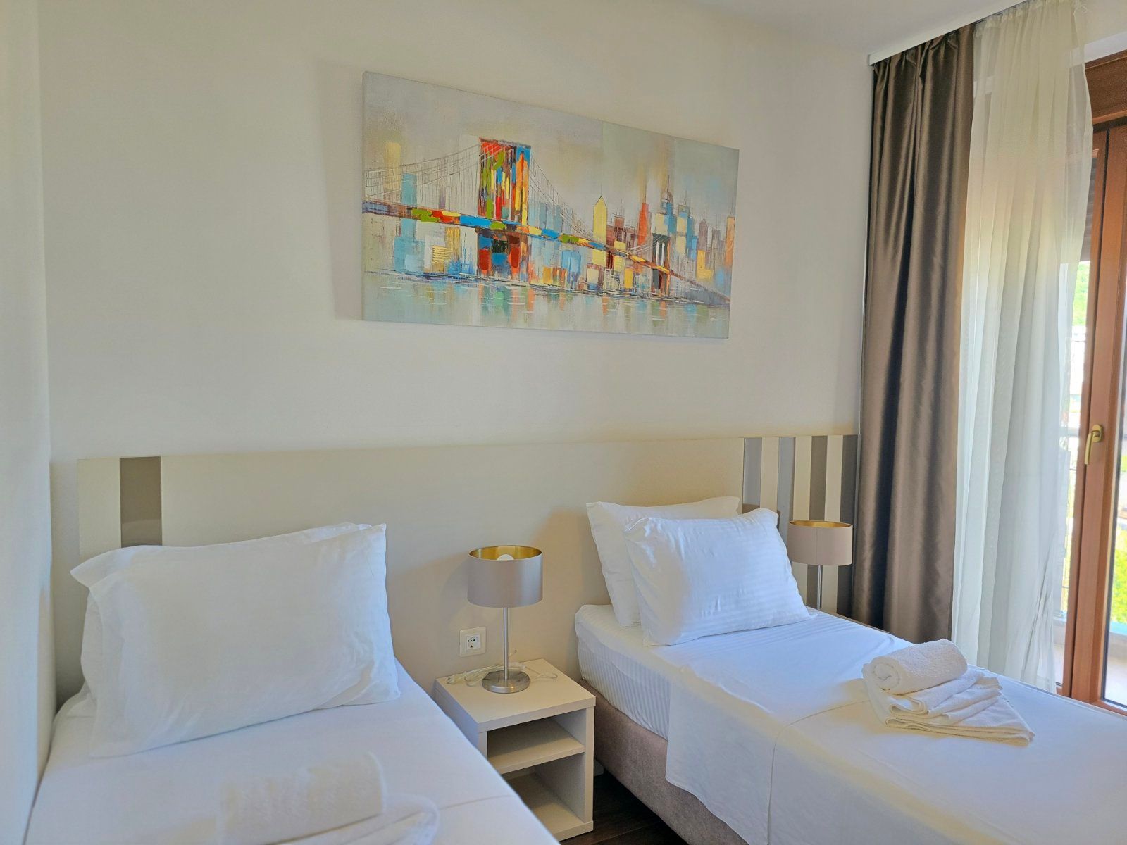 amforaproperty.com/Trosoban Stan 93m2 sa Pogledom na More-Anatolia Bečići