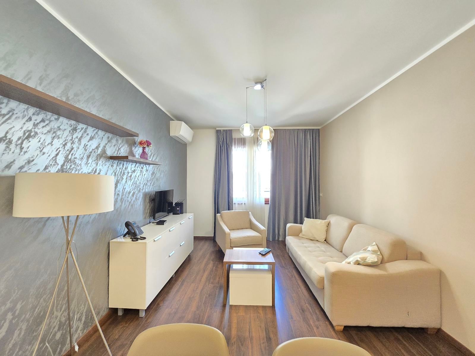 amforaproperty.com/Trosoban Stan 93m2 sa Pogledom na More-Anatolia Bečići