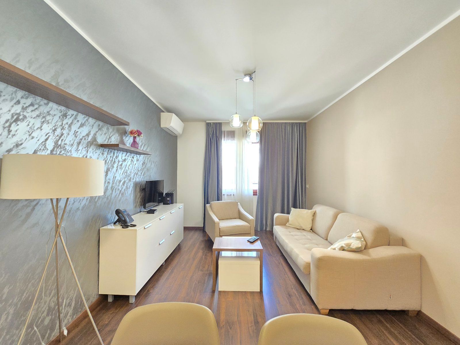 amforaproperty.com/Trosoban Stan 93m2 sa Pogledom na More-Anatolia Bečići