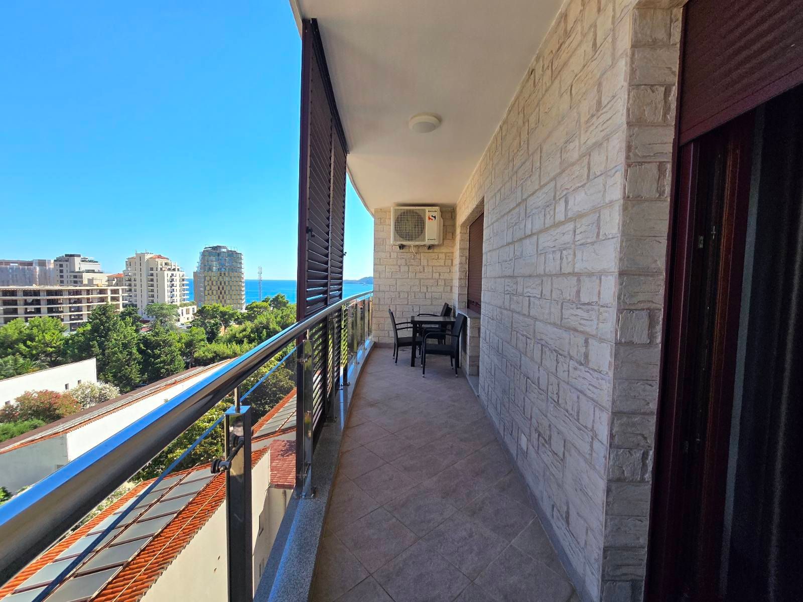 amforaproperty.com/Trosoban Stan 93m2 sa Pogledom na More-Anatolia Bečići