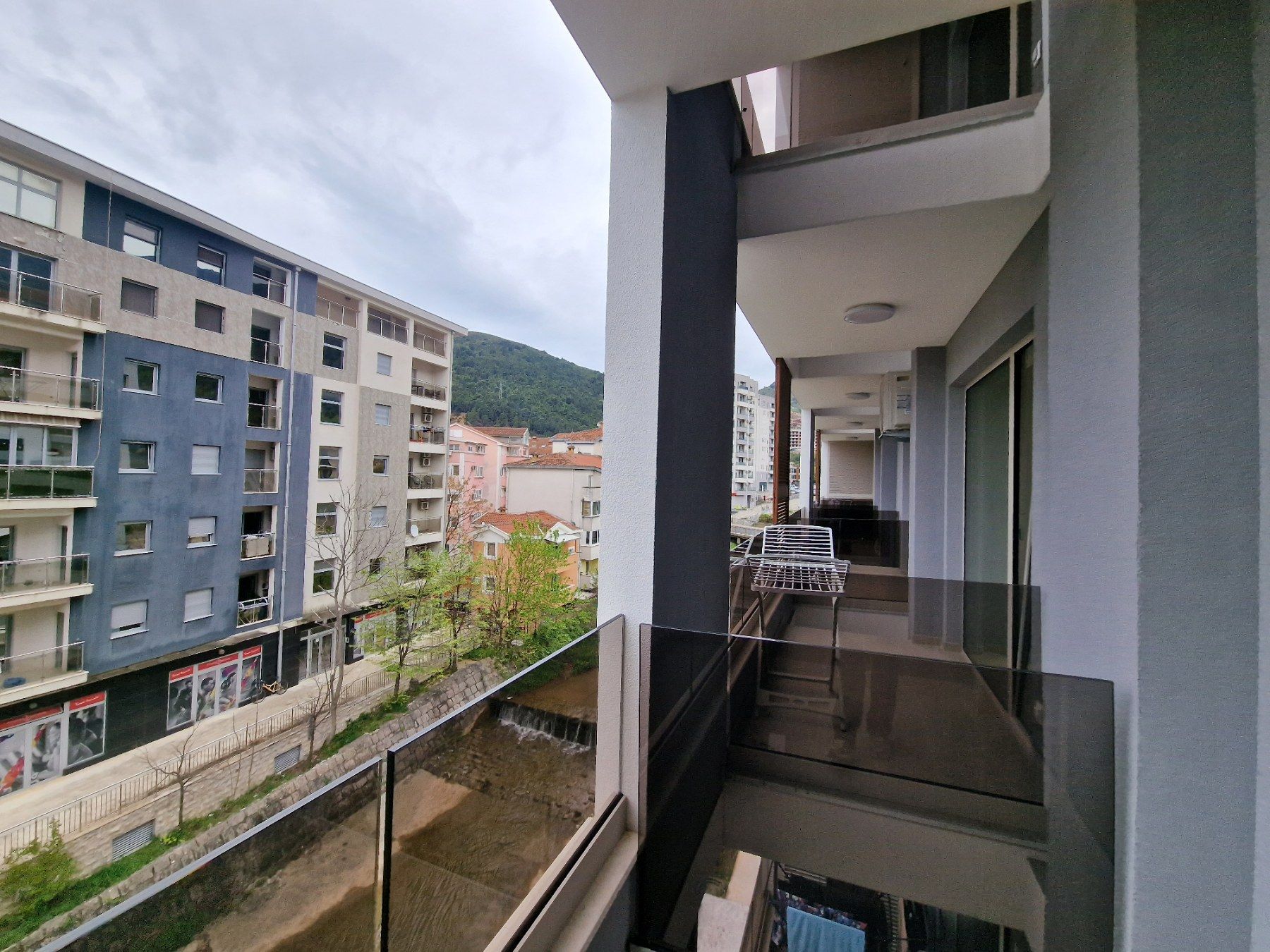amforaproperty.com/Moderno opremljen jednosoban stan 53m2-Babilonija,Budva