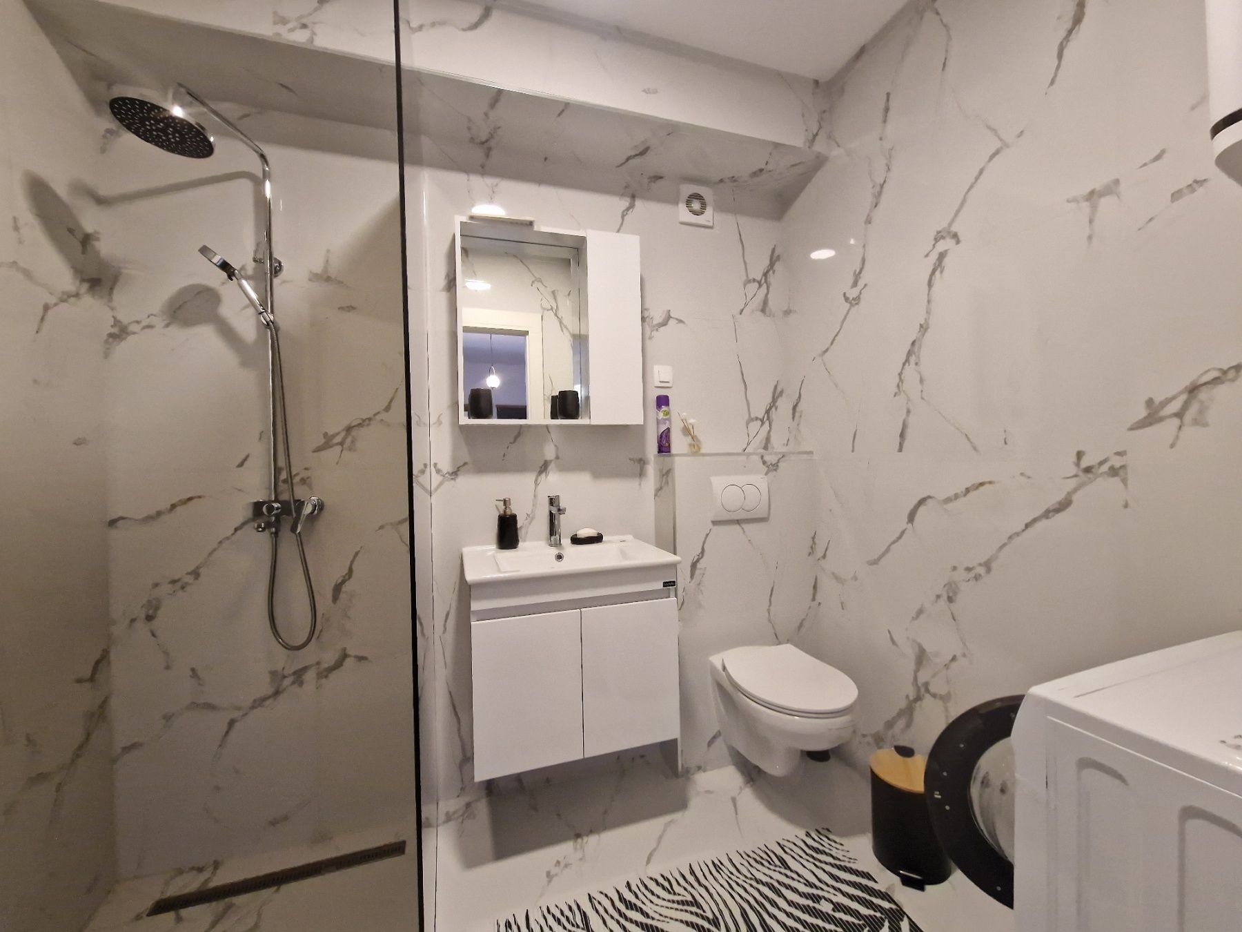 amforaproperty.com/Moderno opremljen jednosoban stan 53m2-Babilonija,Budva