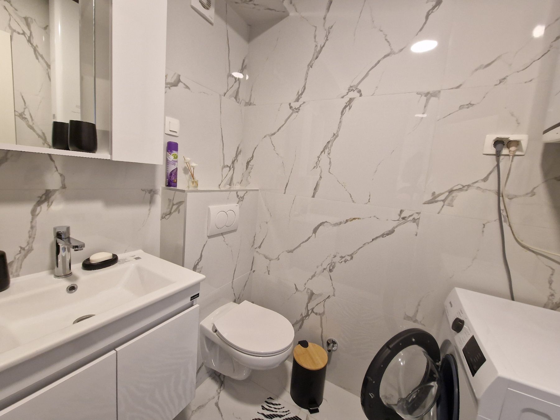 amforaproperty.com/Moderno opremljen jednosoban stan 53m2-Babilonija,Budva