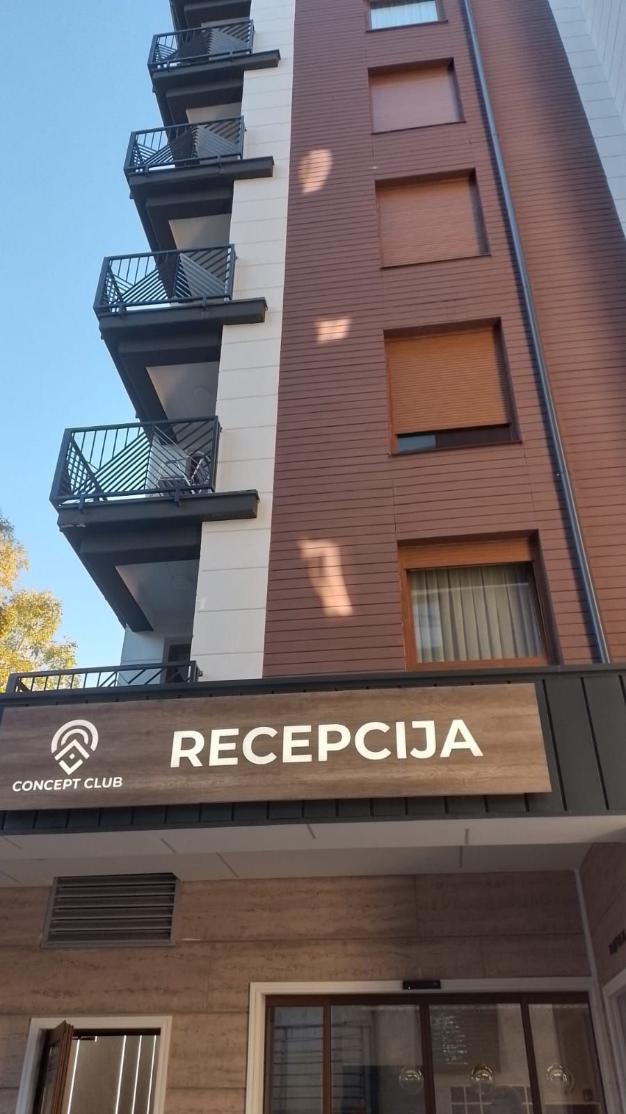 amforaproperty.com/Luksuzni jednosoban apartman 30m2 u apart hotelu na Zlatiboru sa SPA centrom i bazenom