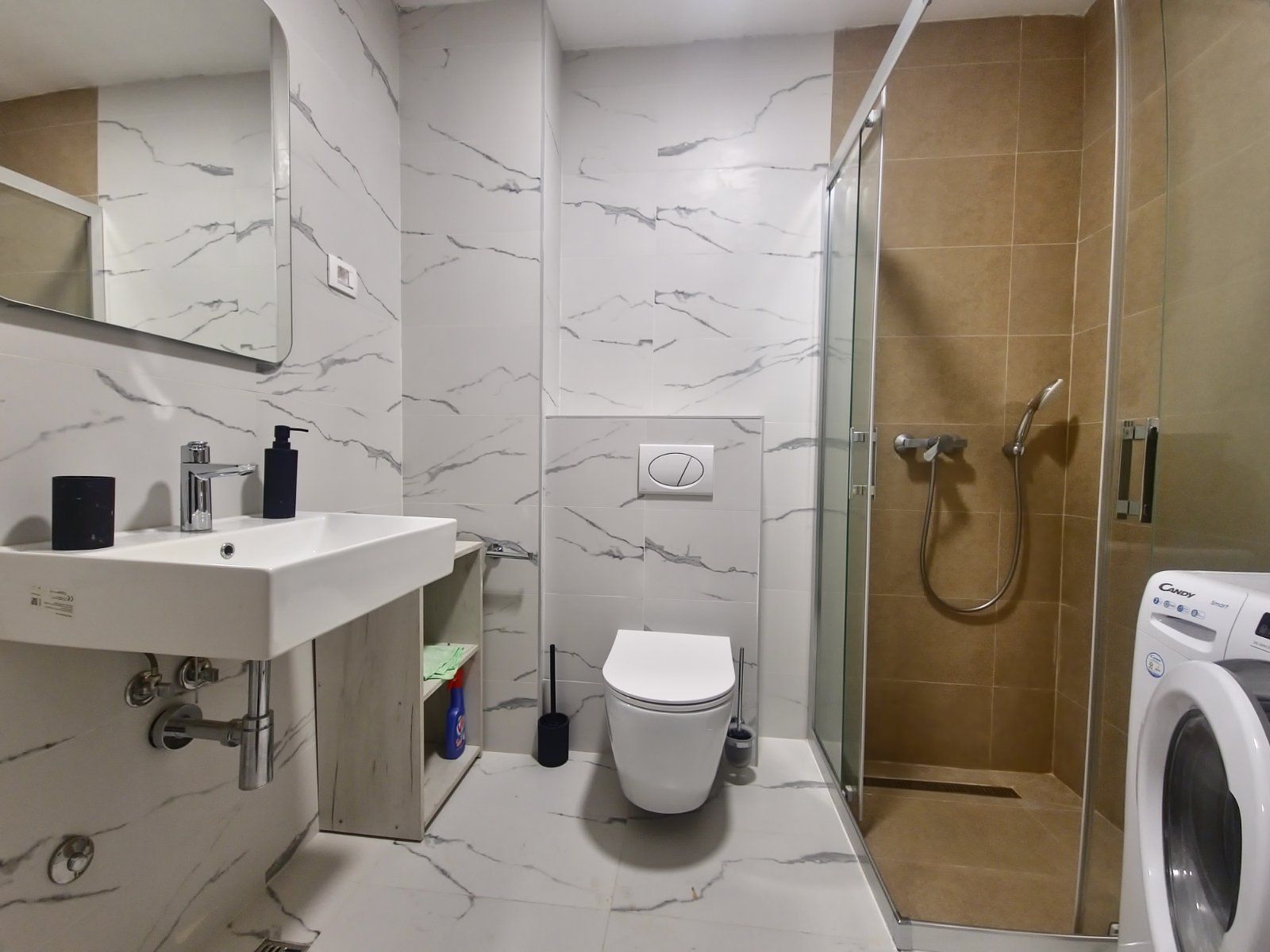 Moderno opremljen studio apartman ,Lazi - Budva (NA DUZI PERIOD) - Amfora Real Estate